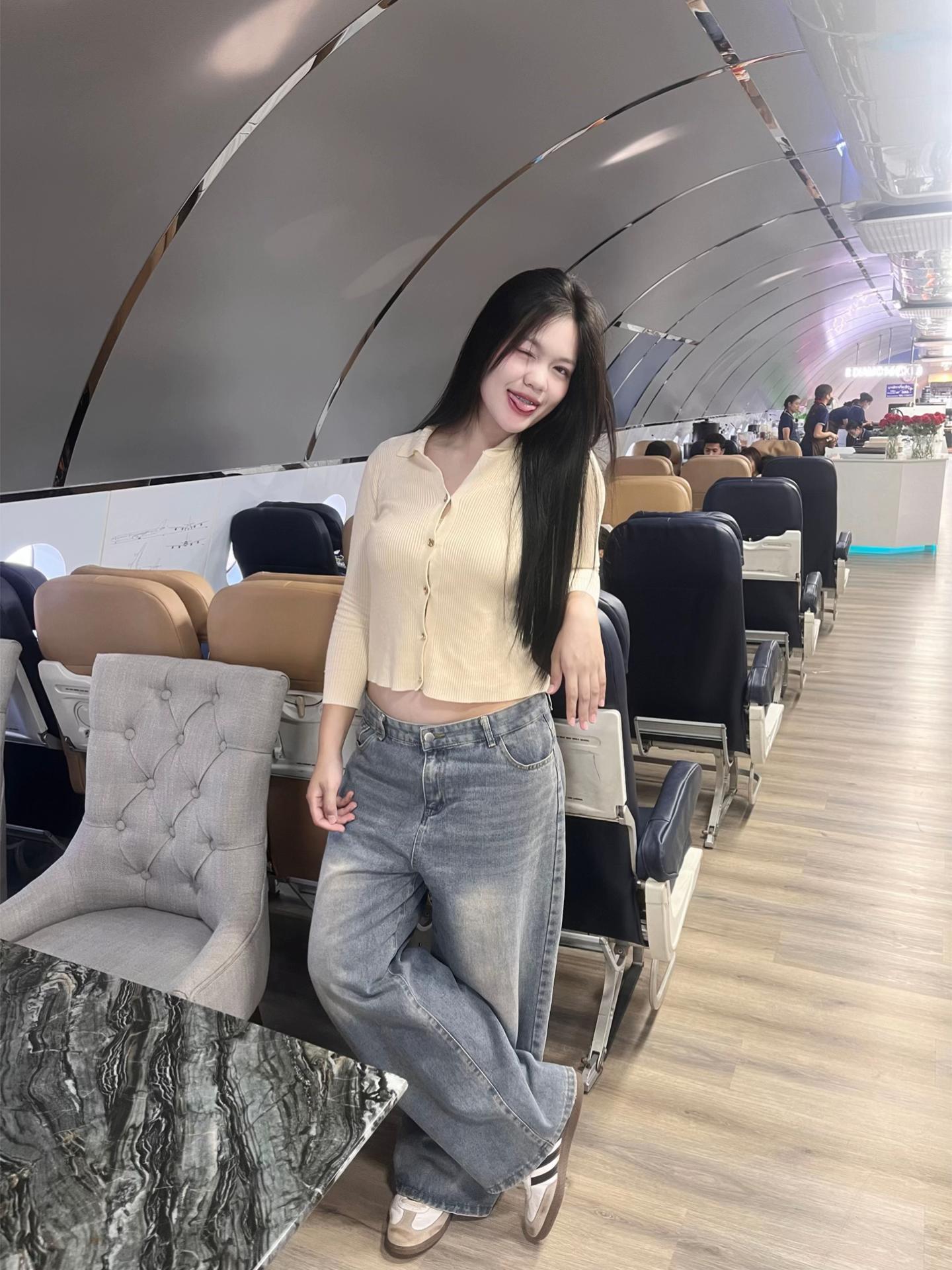@𝗻𝘂𝗱𝗲𝗲