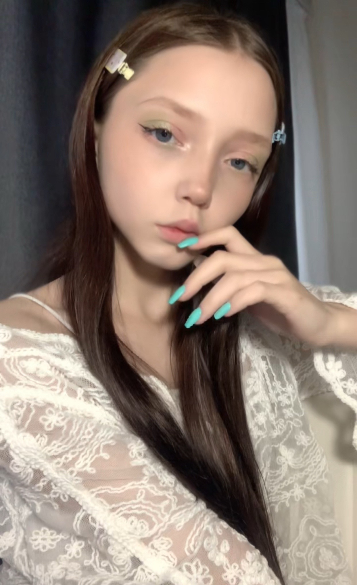 @🤍Anika Koshkina