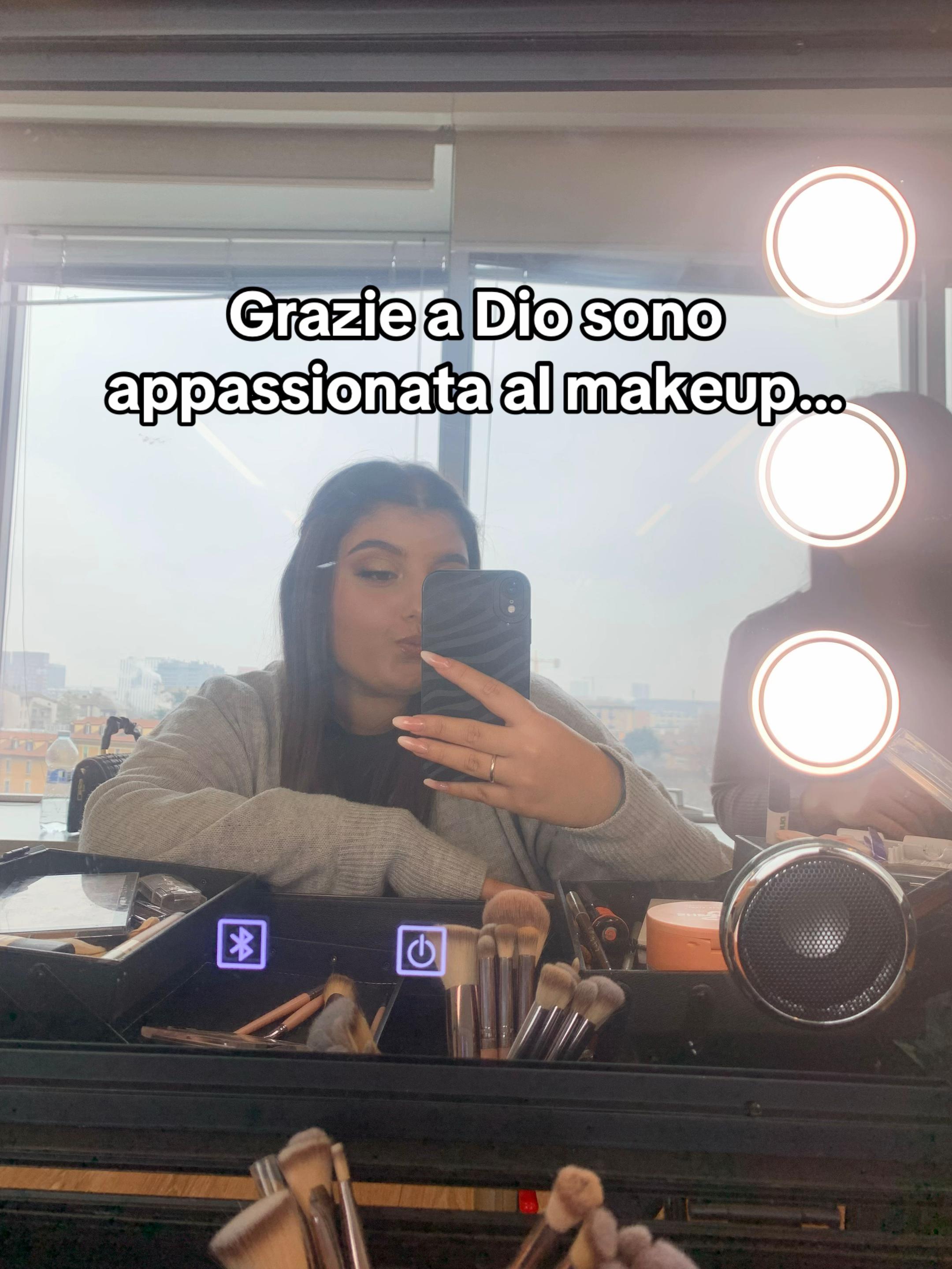 @_alessialomoio_