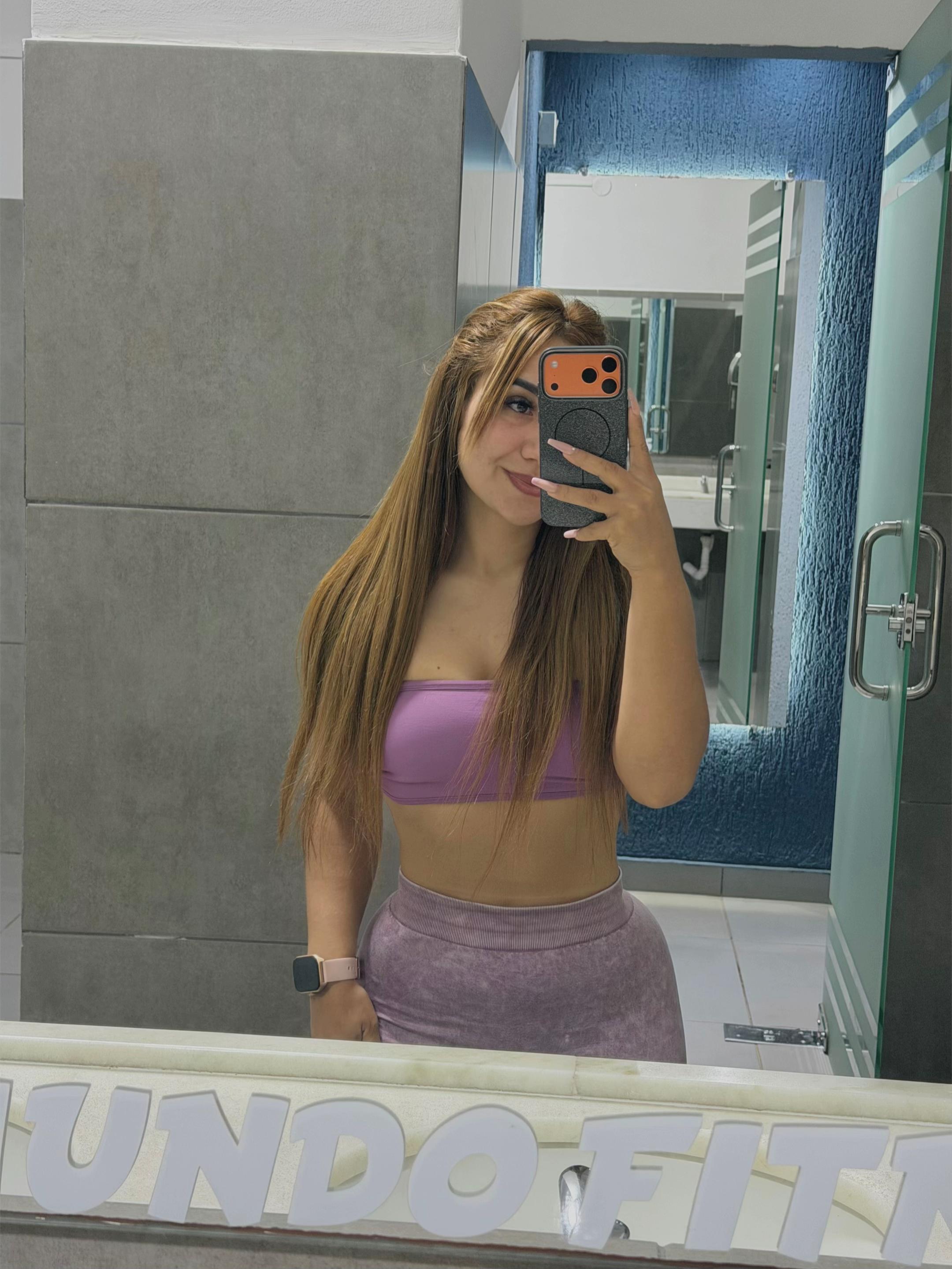 @LIZ✨🖤