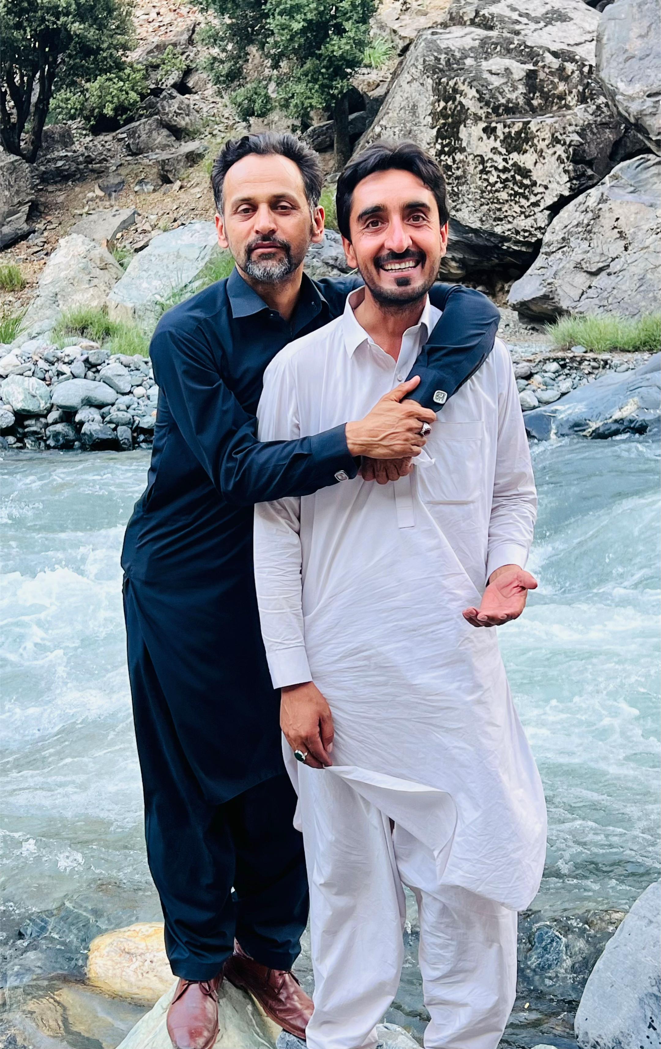 @Akmal Bhutto yuft