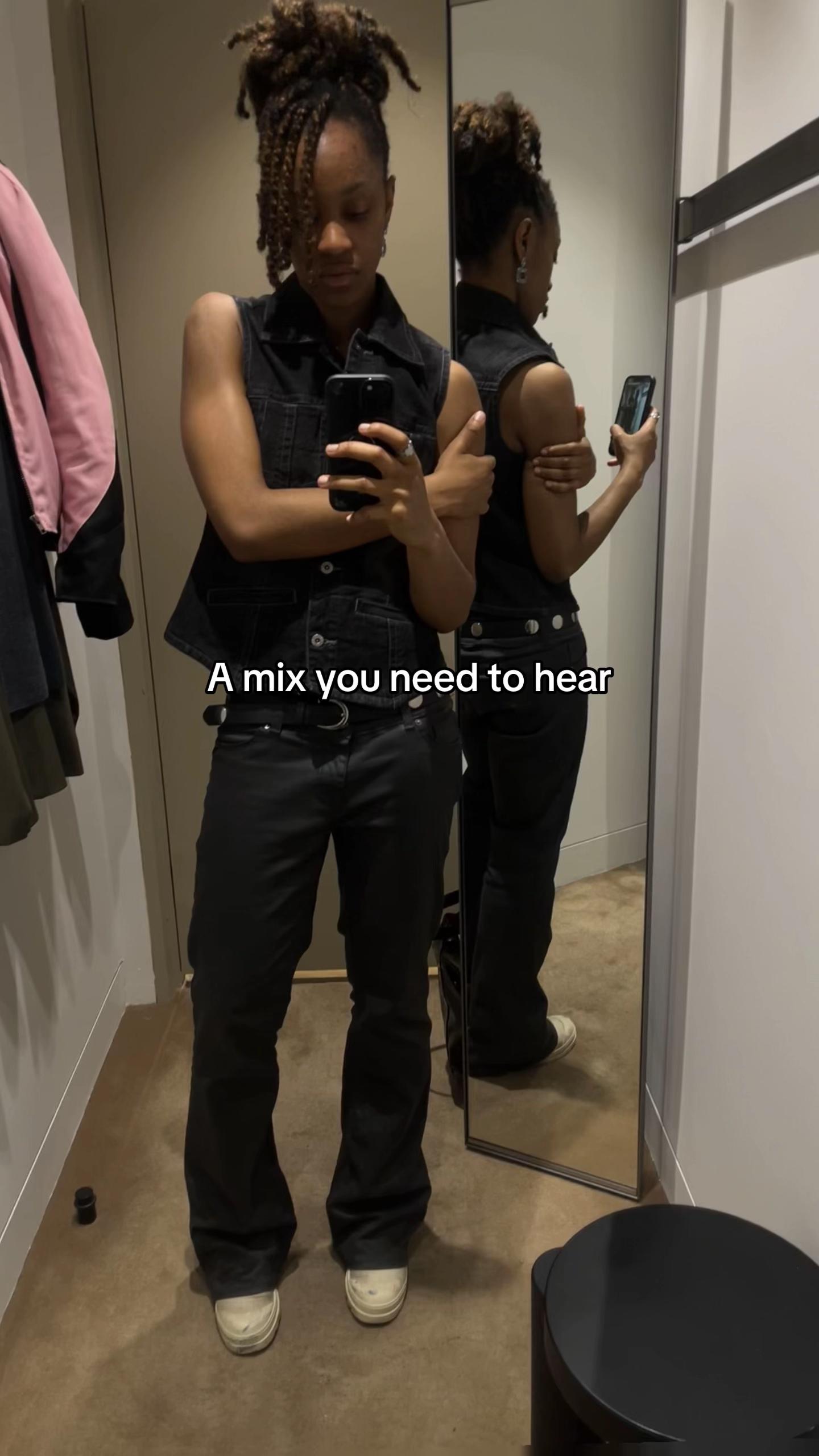 @wholelottavibes._