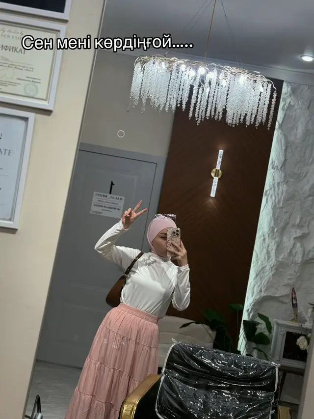 @ᵘʰᵗⁱˢʰᵏᵃ &bull;أُهْتِشْكَا 🤍