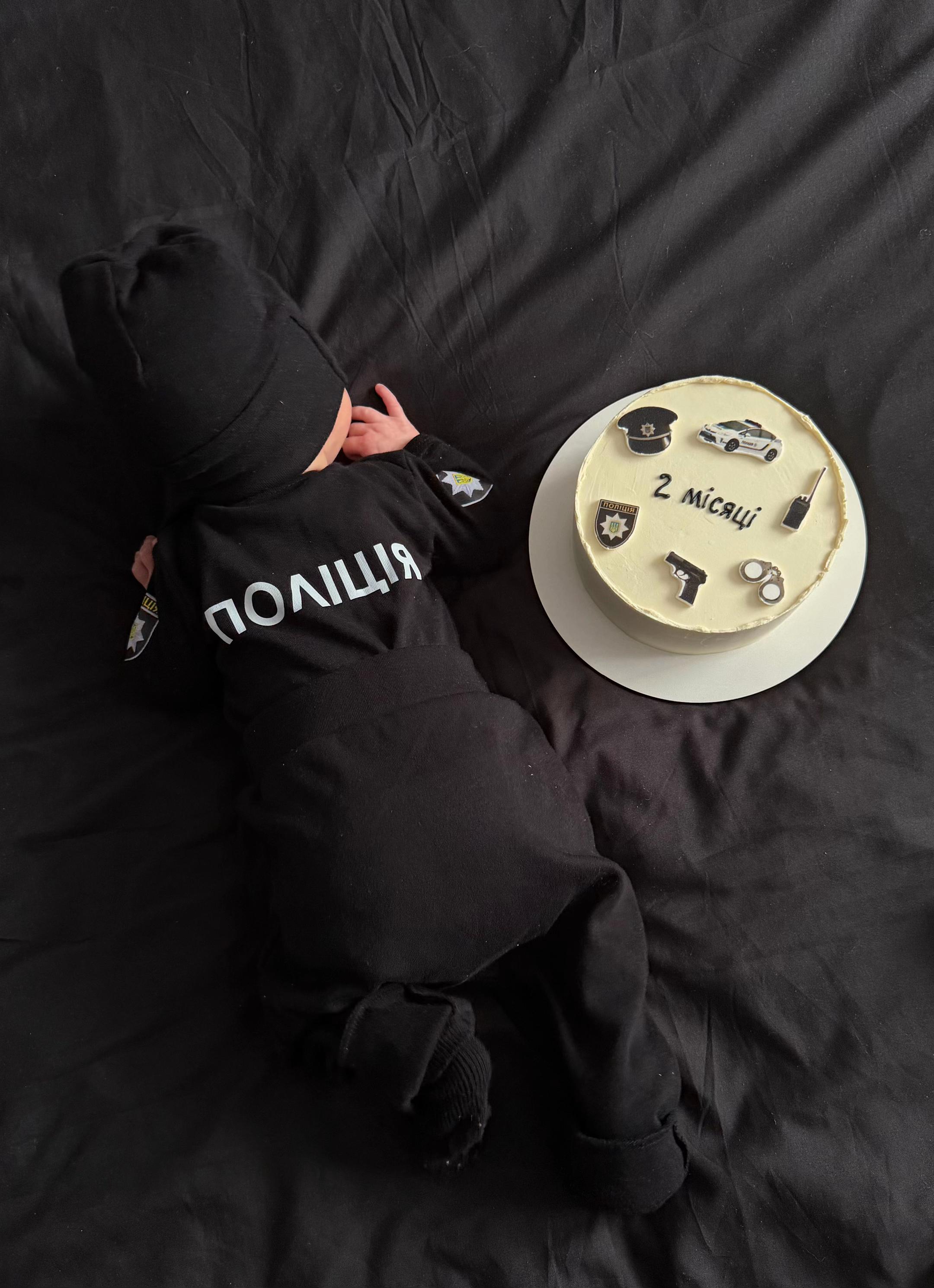 @Еля