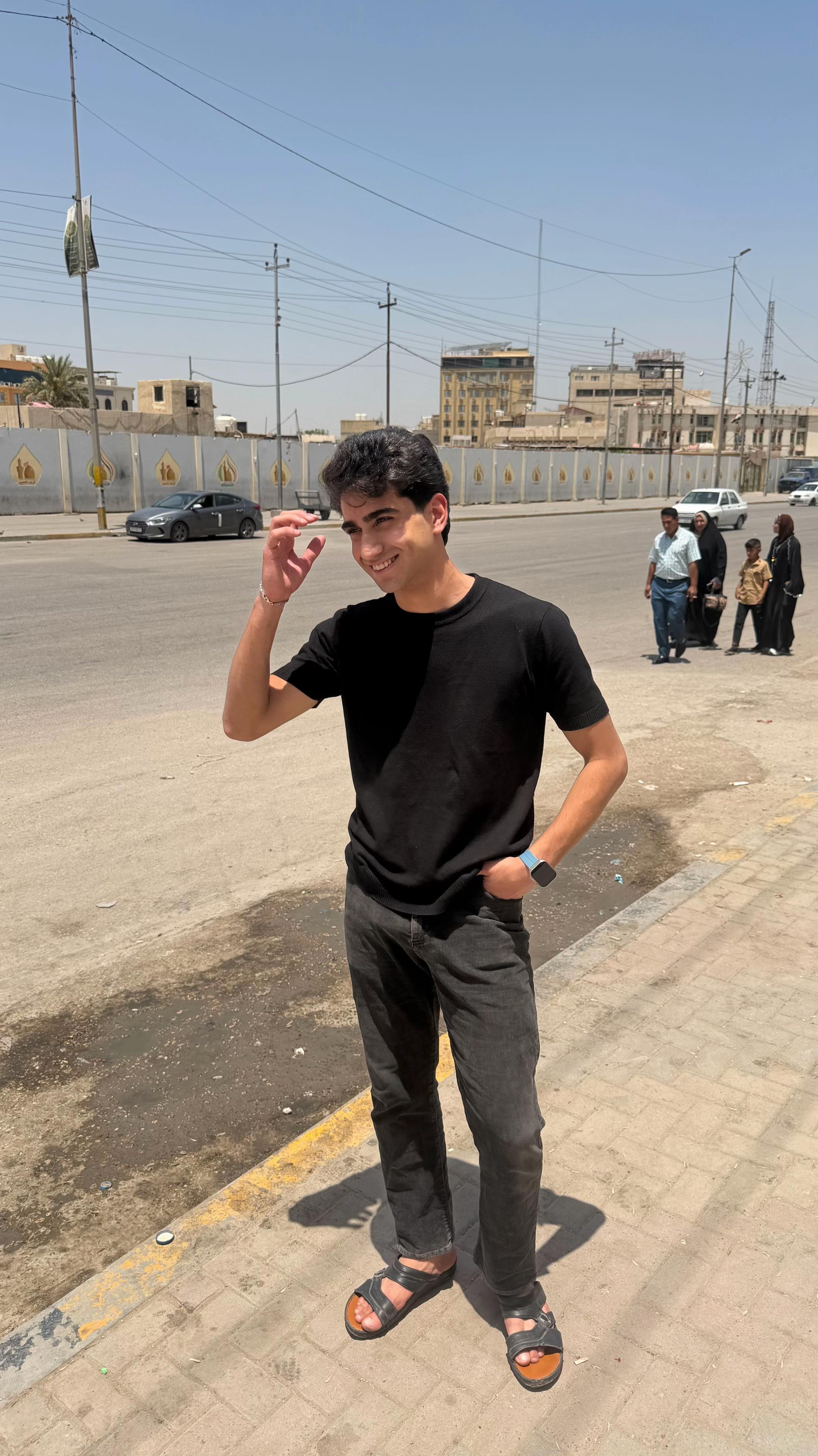 @عبدالله علي