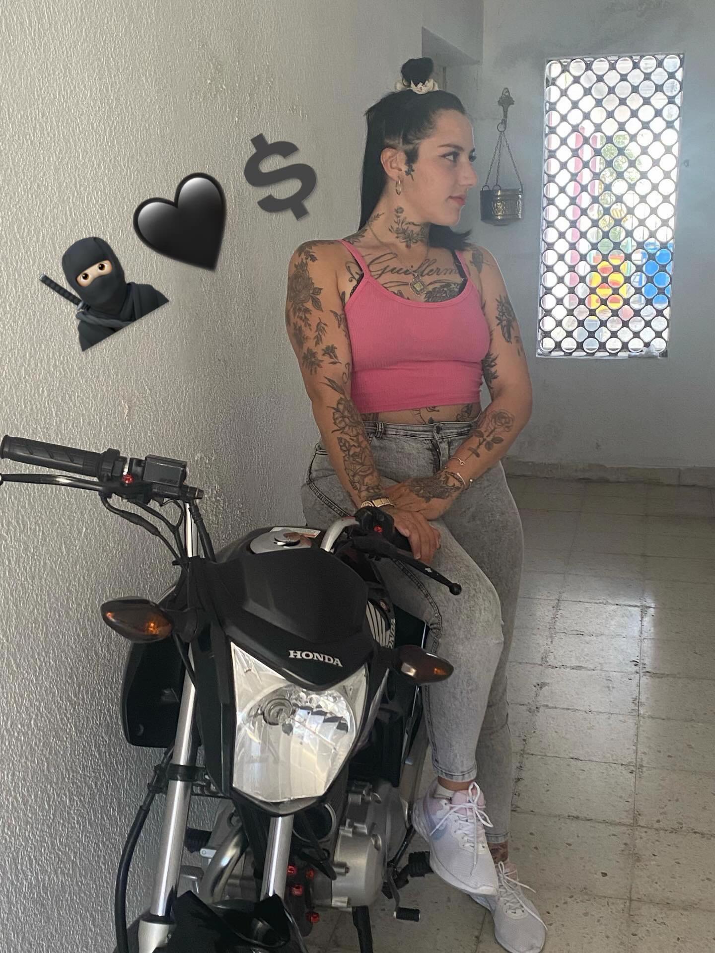 @Ludmila Lizazo