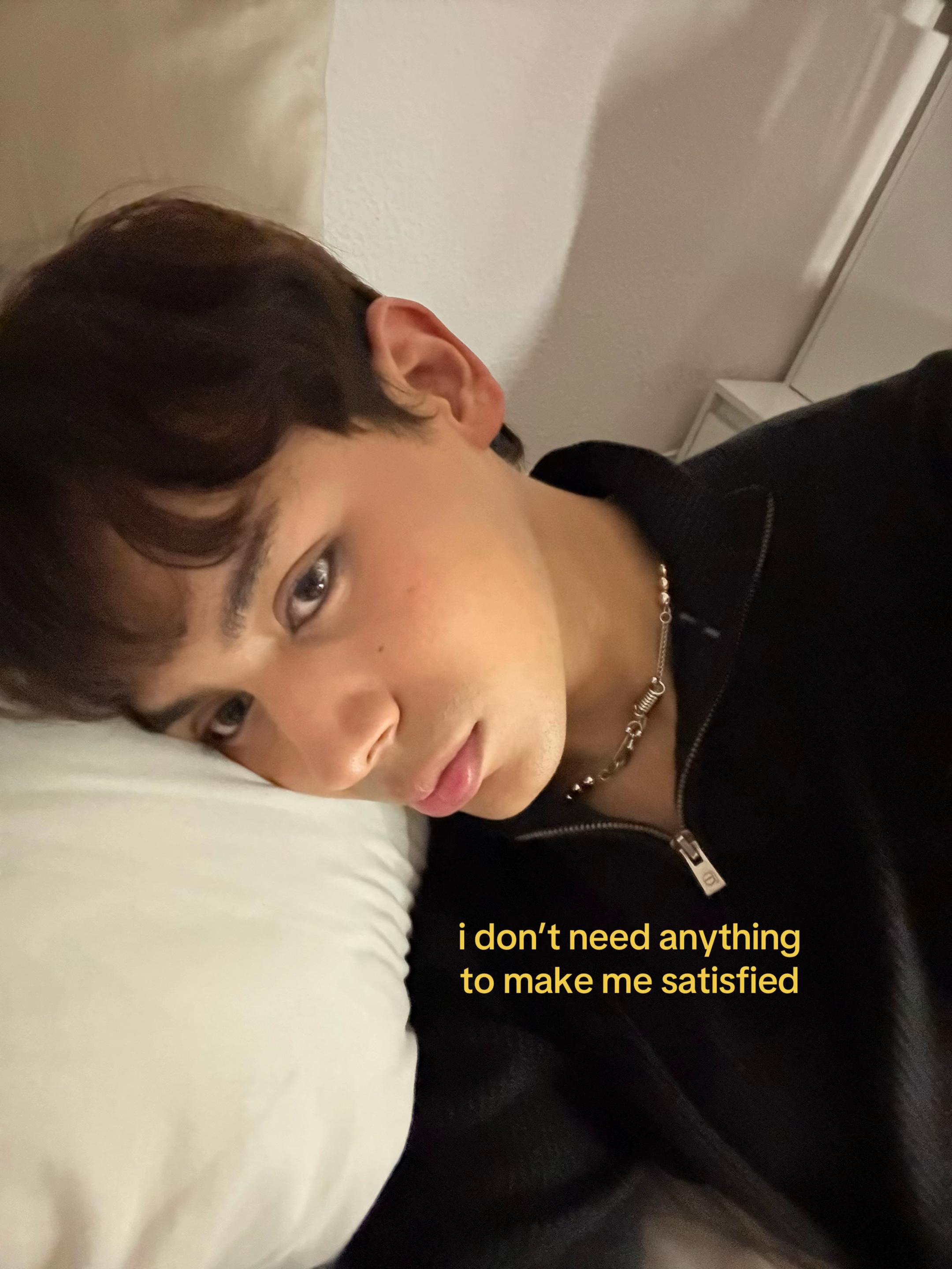 @Ab ⁷