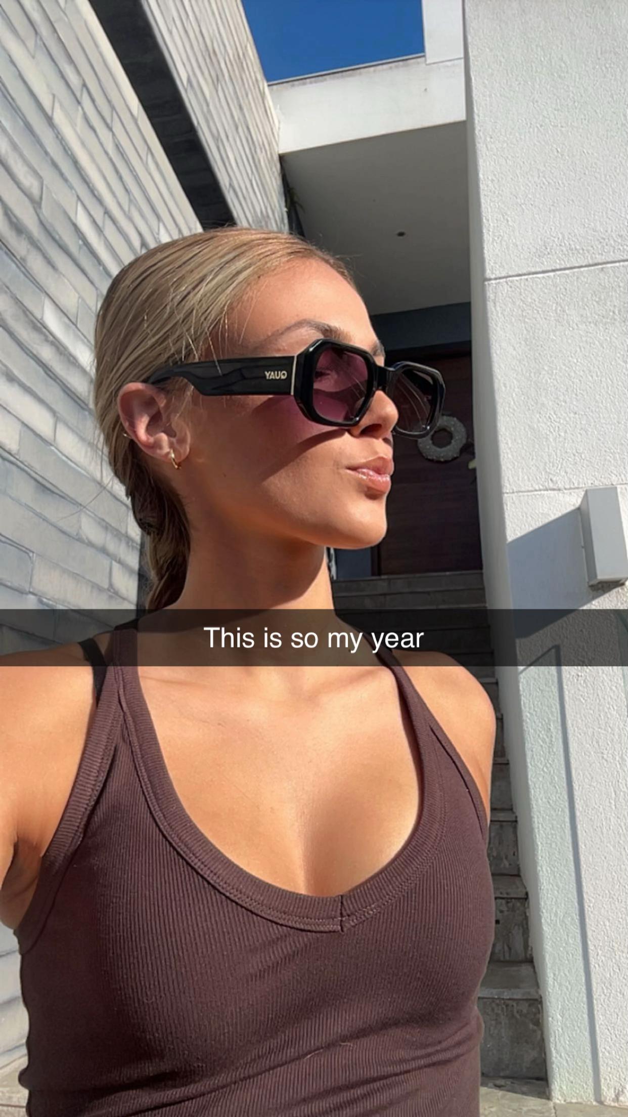 @Claudiajanuss