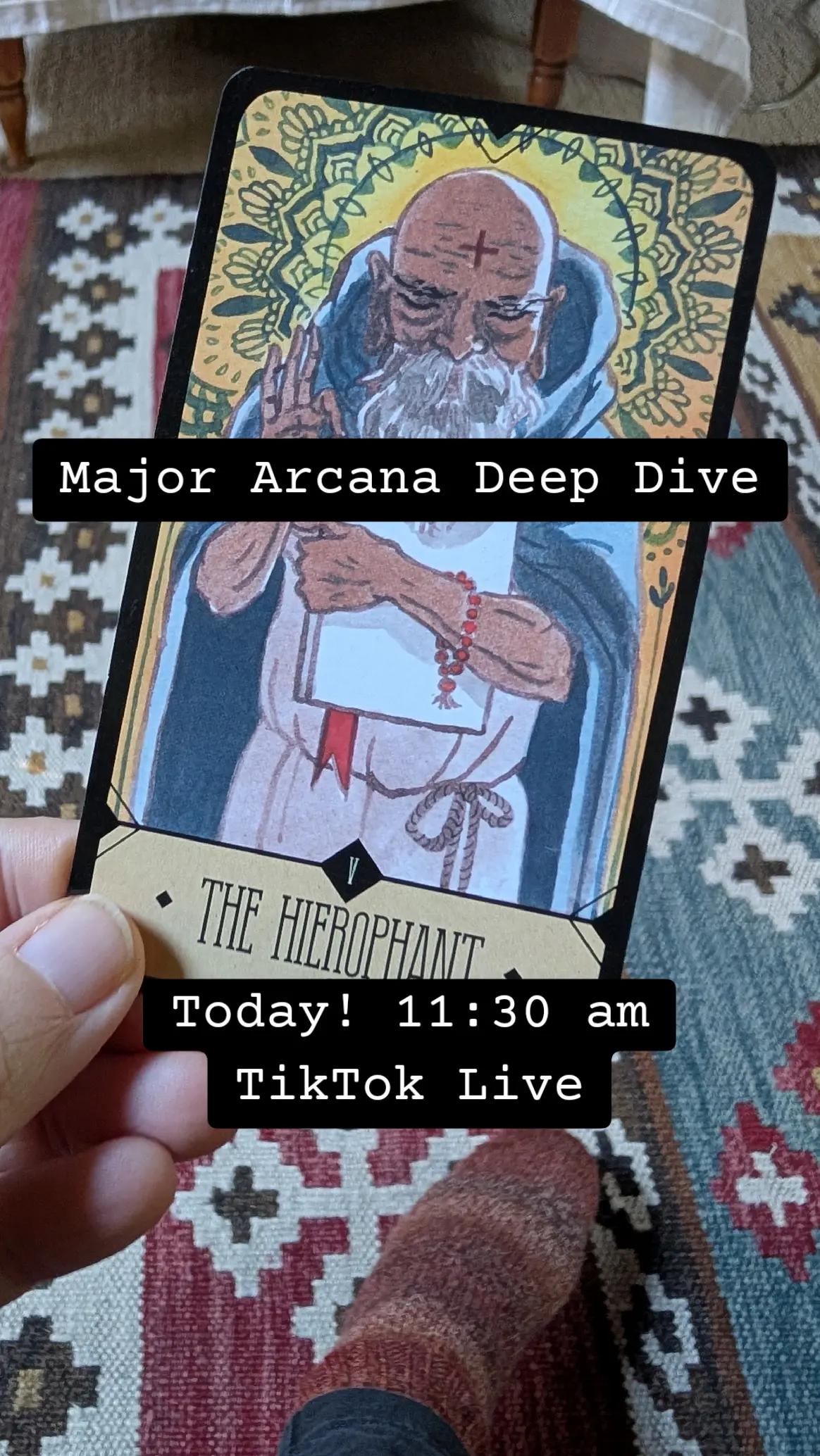 @Shonna | Tarot Teacher