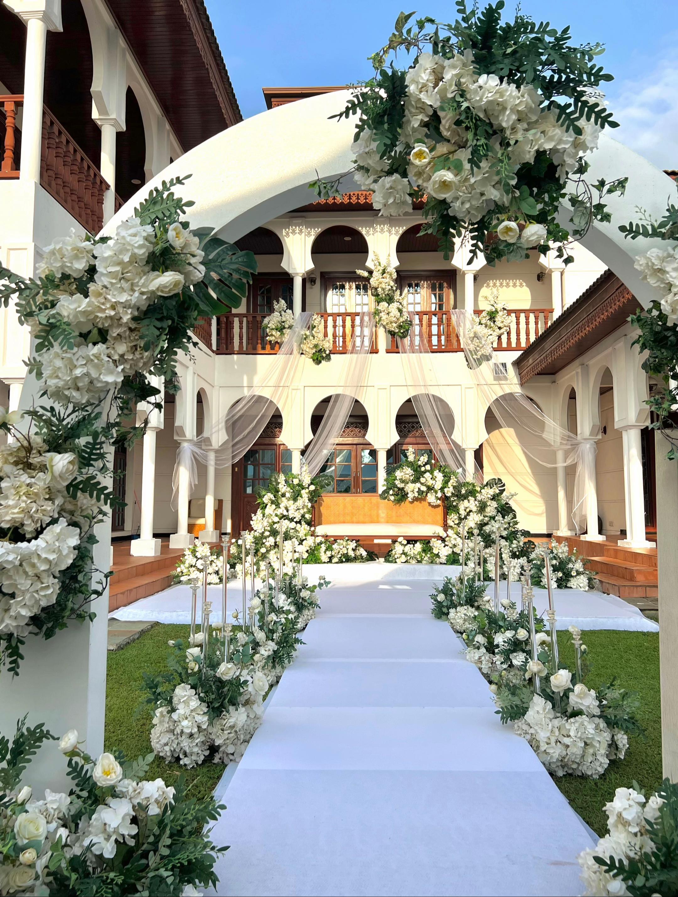 @FWCBRIDALDECO