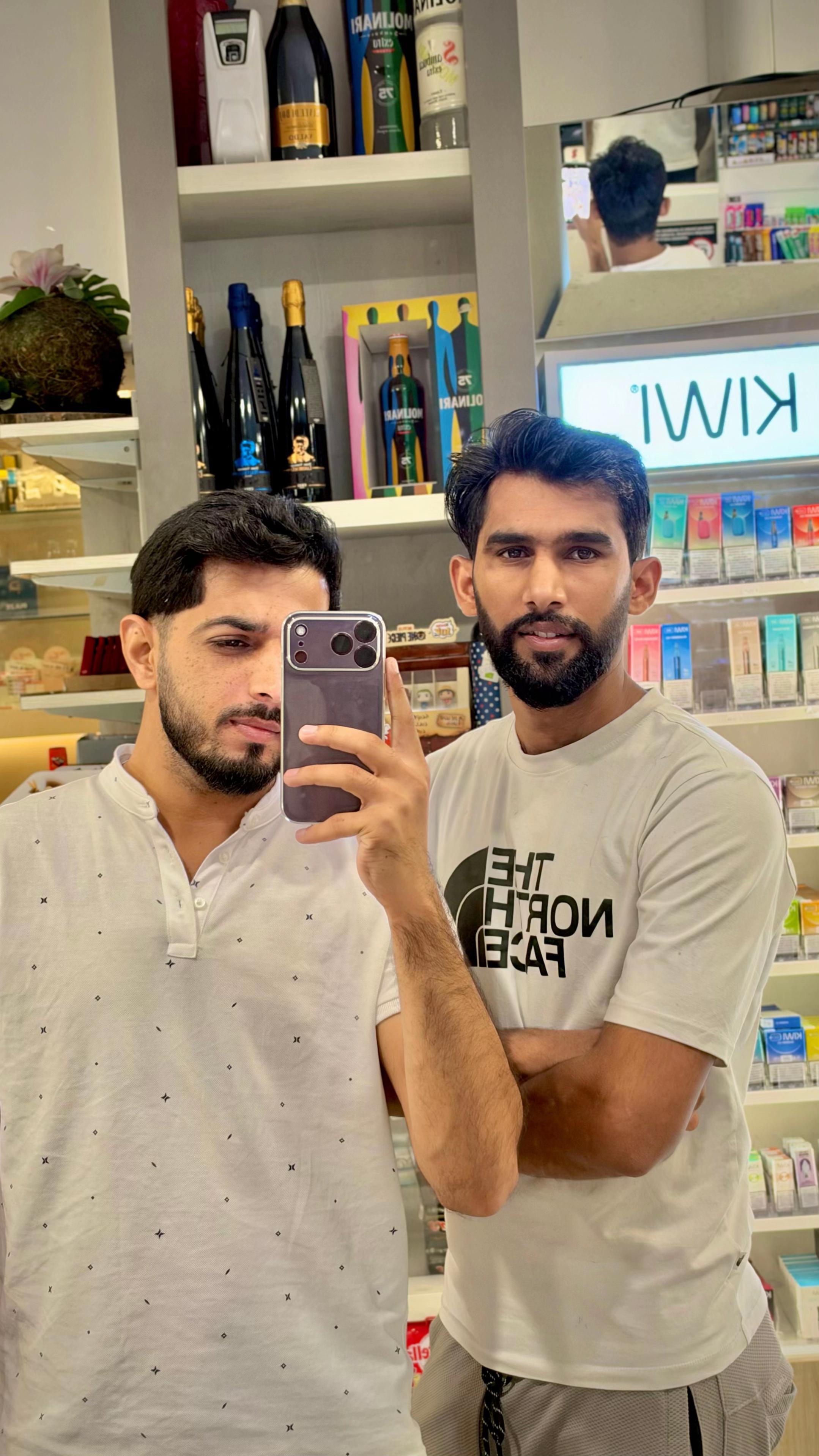 @FARAZI🥂💨گجر🇮🇹