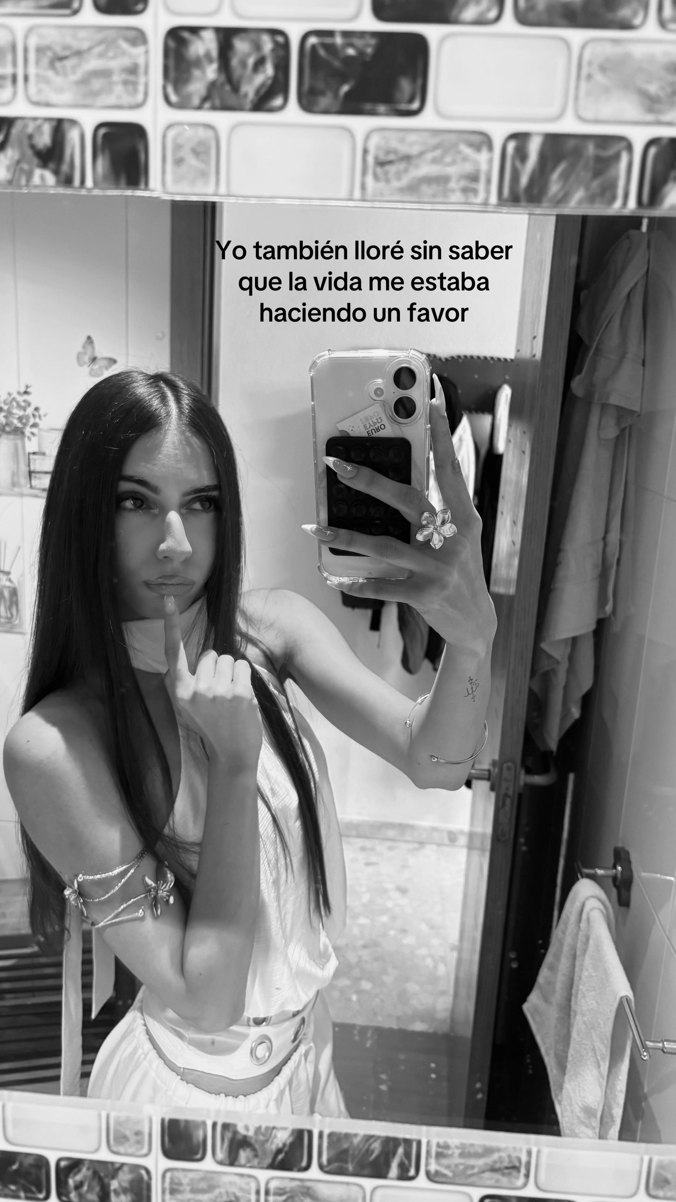 @justme_j19