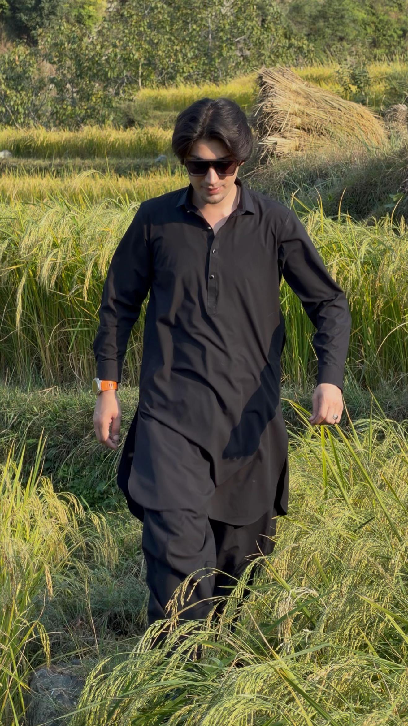 @👑Nawab_Zada_Awais_khan_1🚩👑