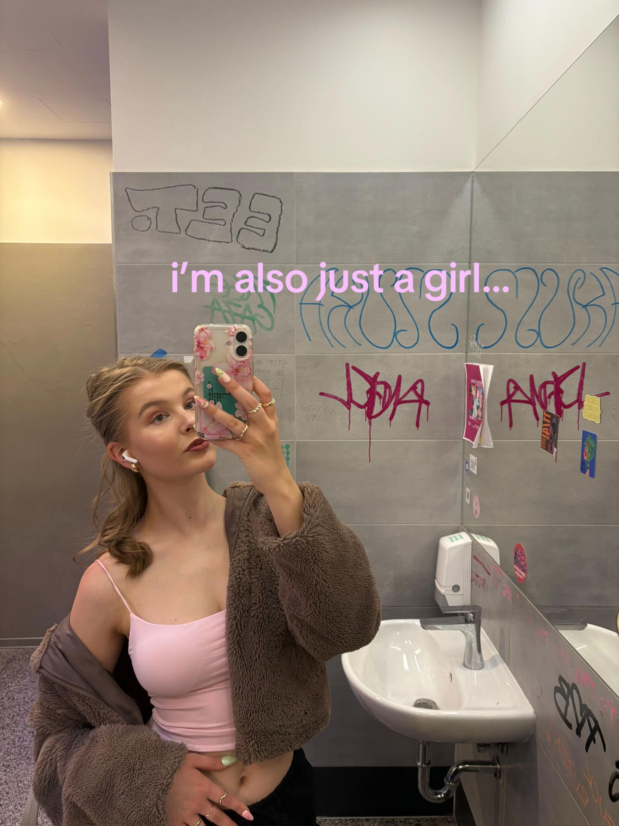@barca_laskoradova