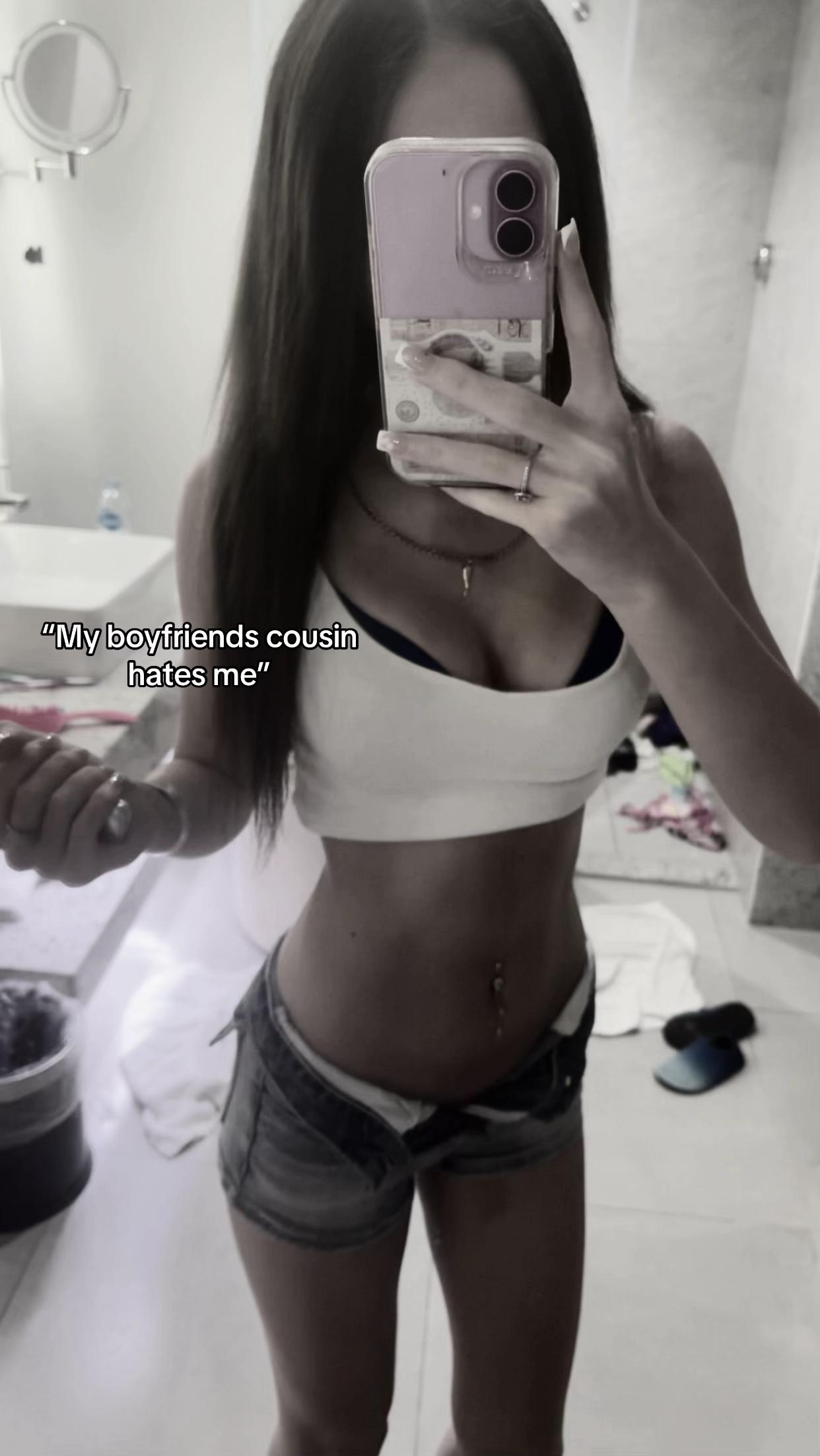 @𝒜𝓂ℯ𝓁𝒾𝒶 𝒻𝒶𝓎ℯ🎀