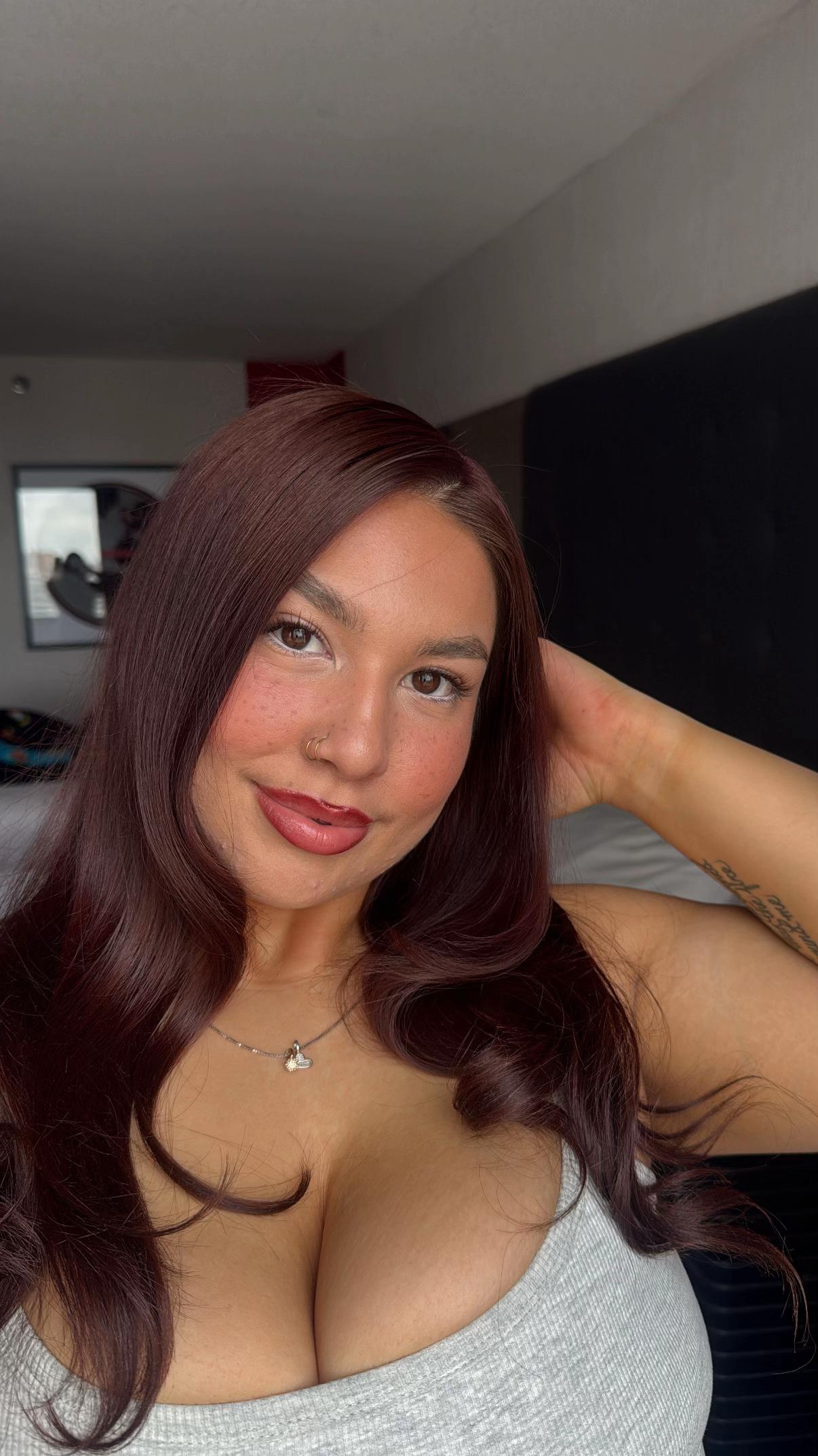@Layneeyyy