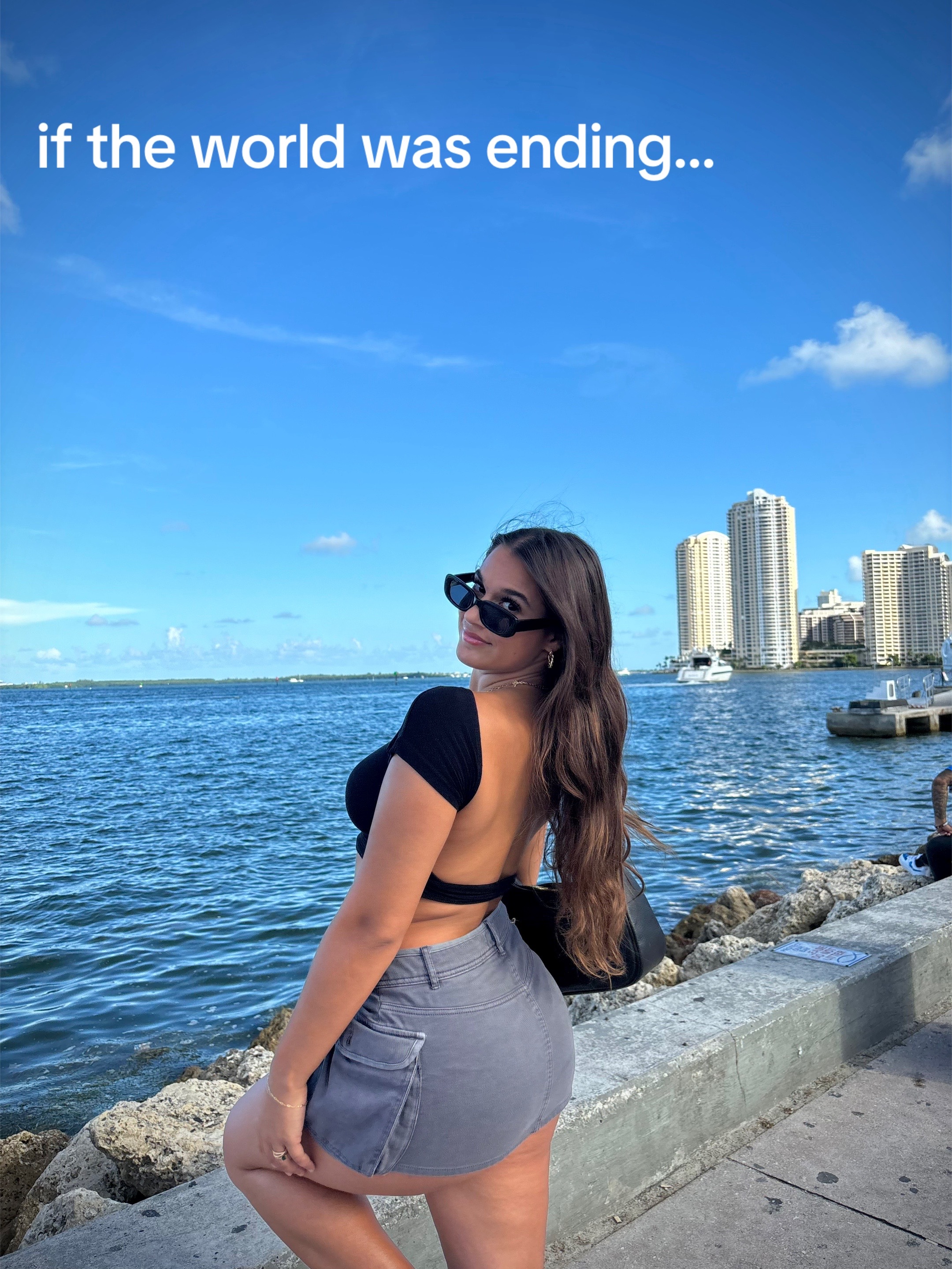 @bella