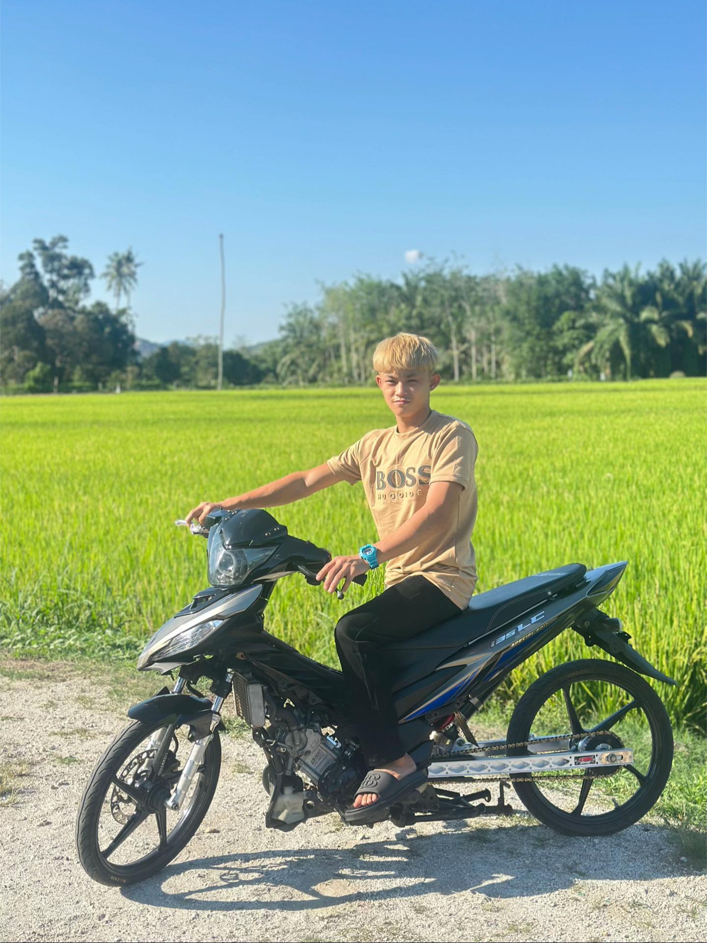 @Adik siam kia