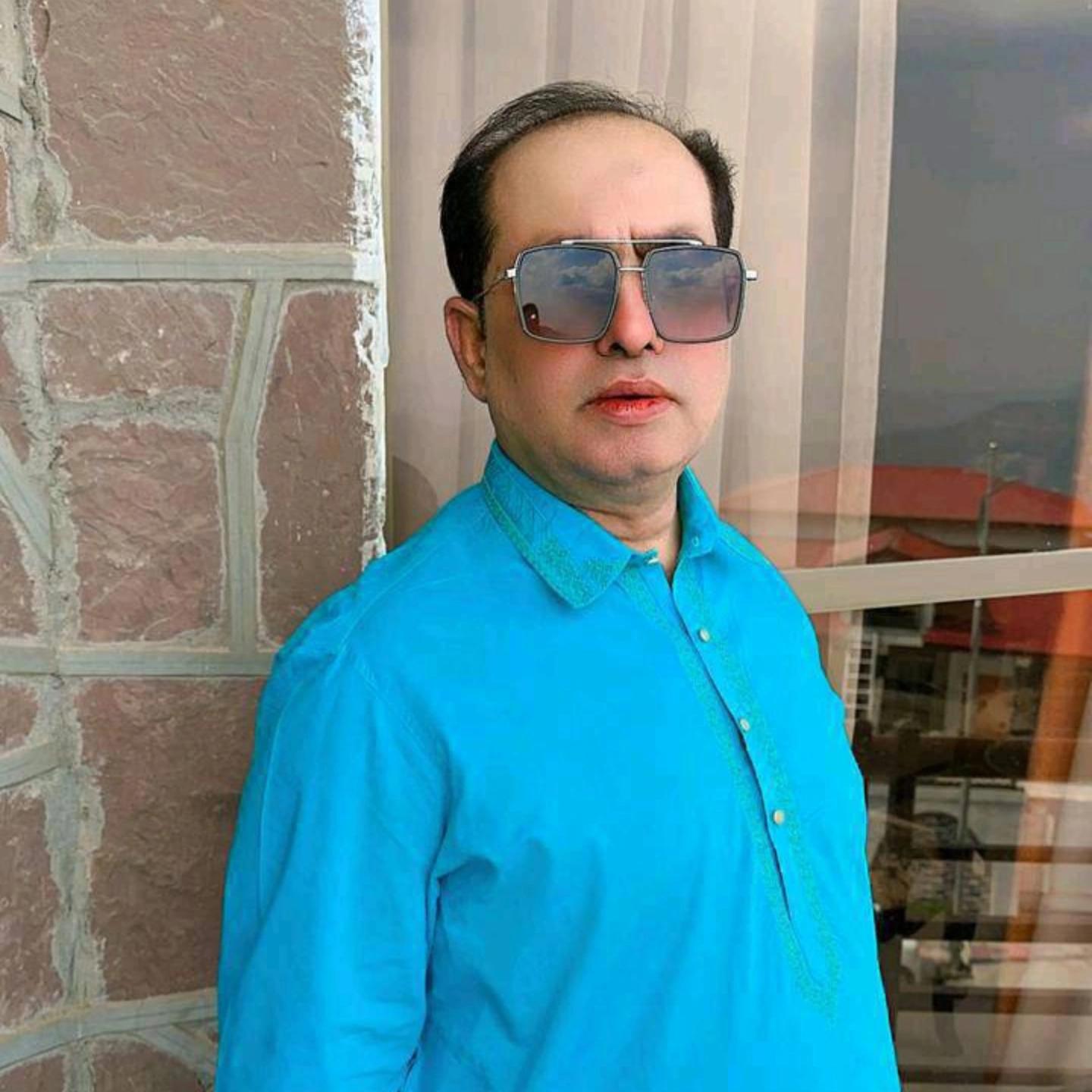 @Qurb