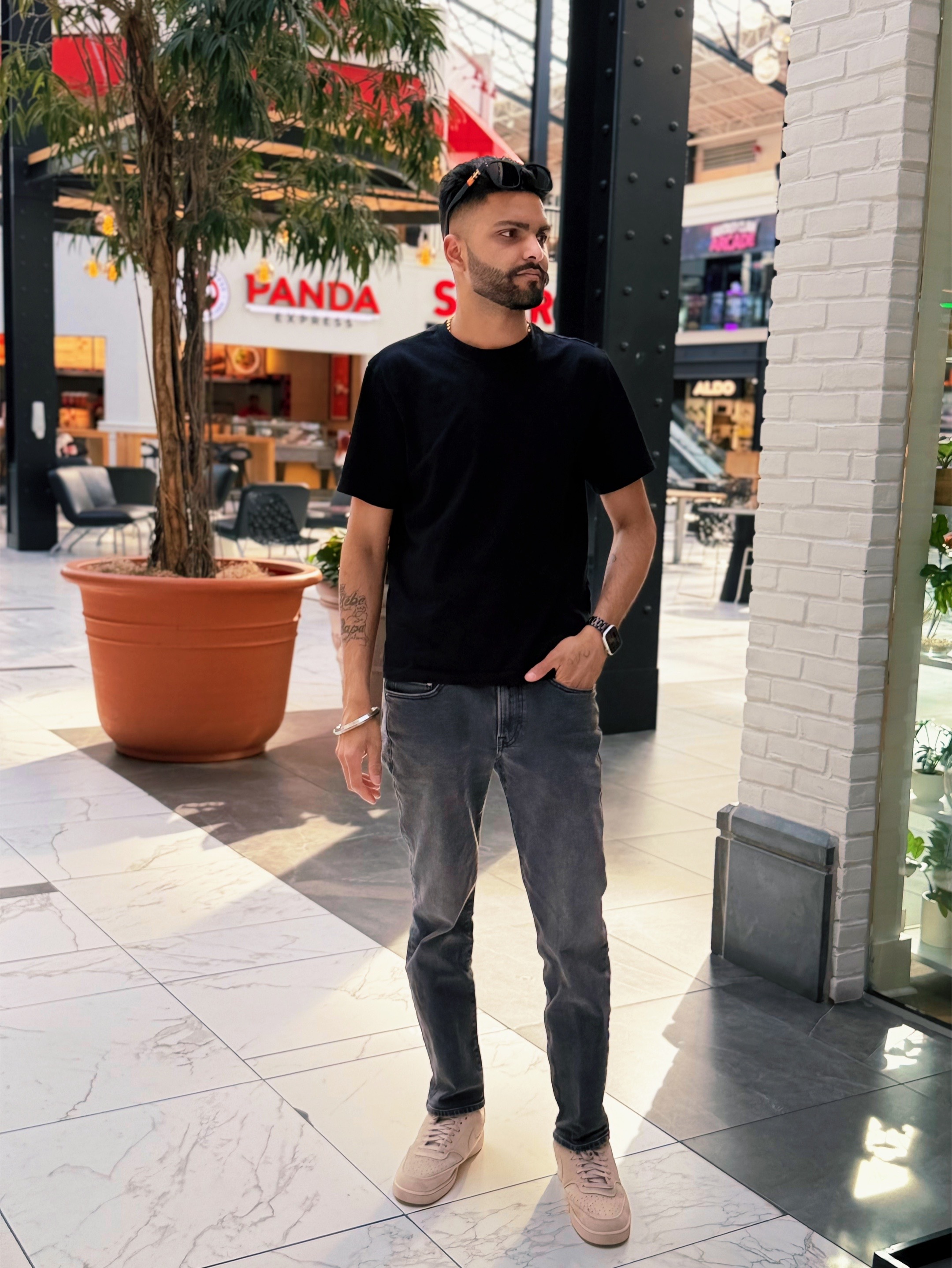 @13bala09