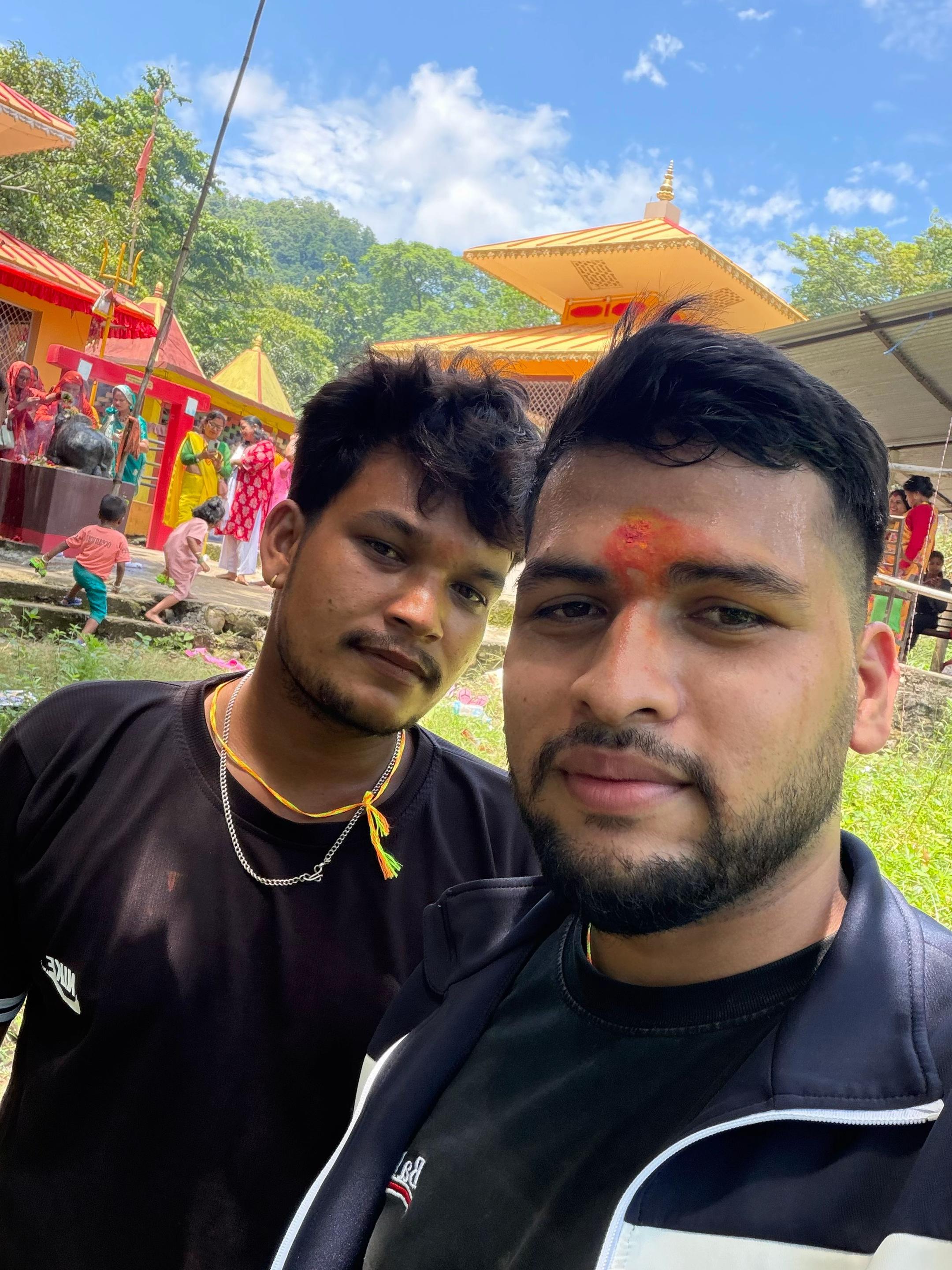 @Rohan don🖤💵