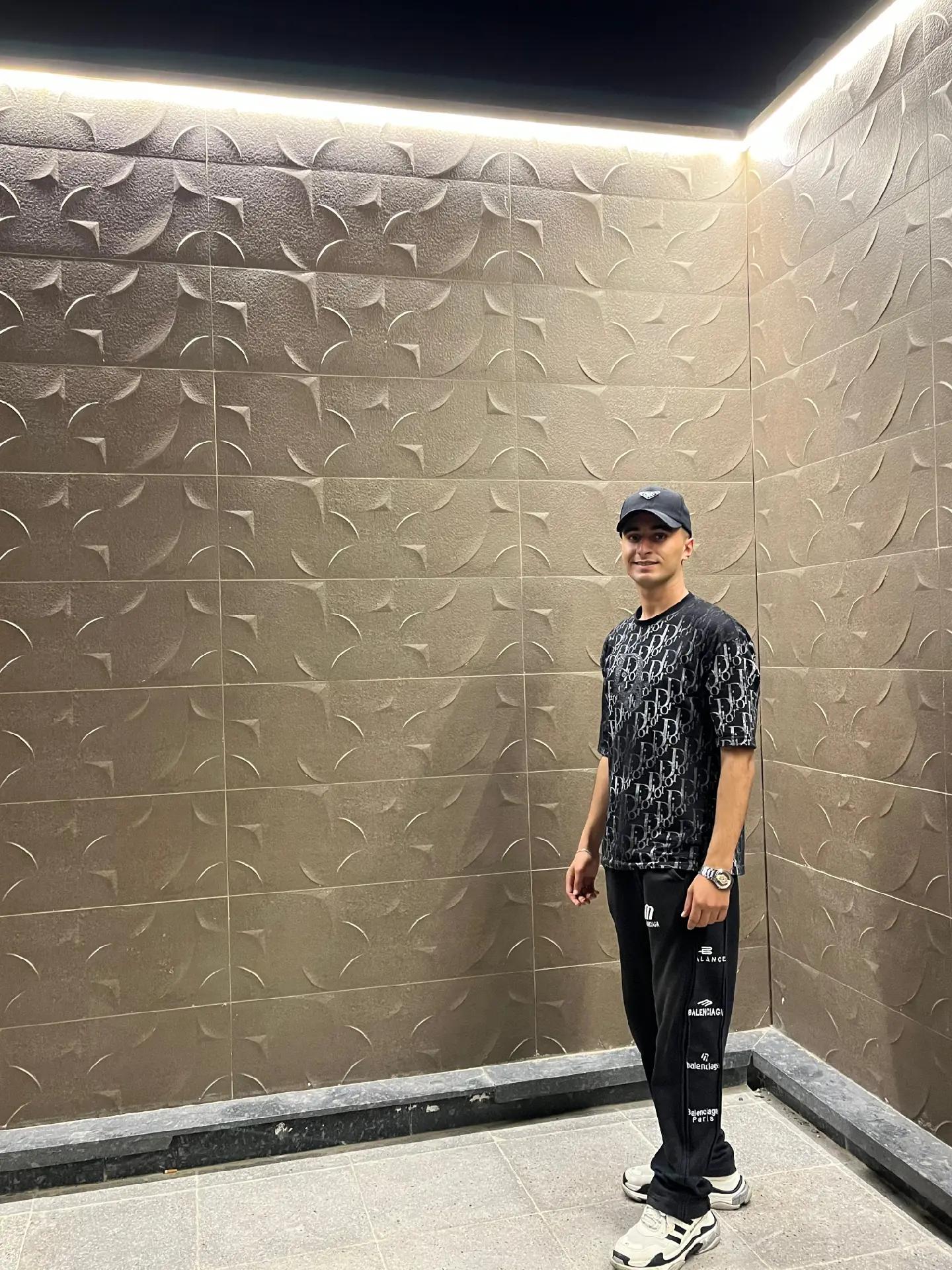 @ايـــE Y A Dـــاد 🦅💯