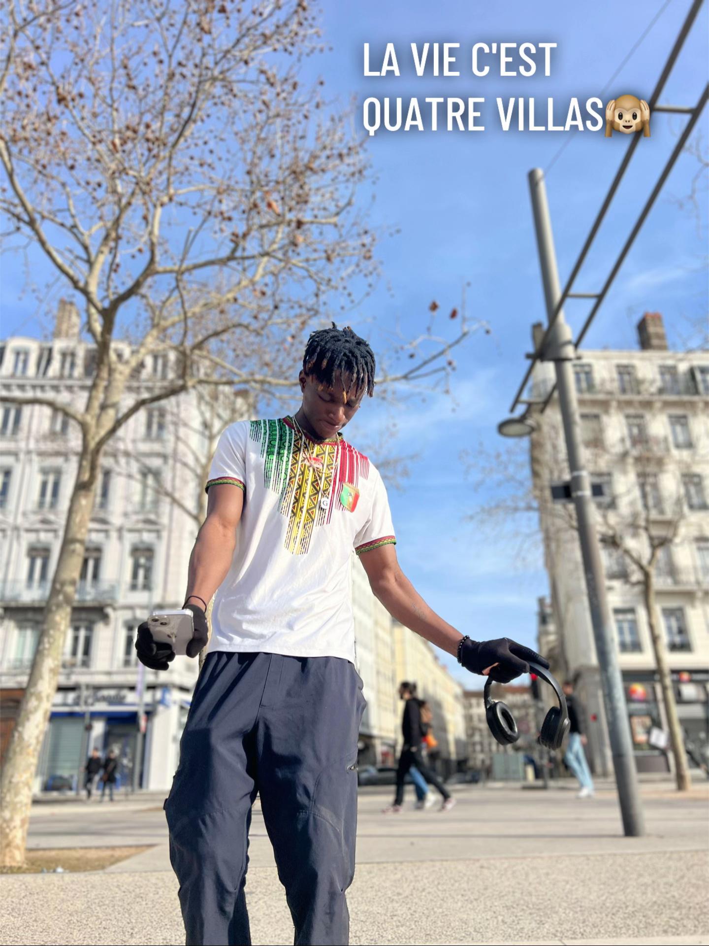 @DM🇲🇱🇸🇳