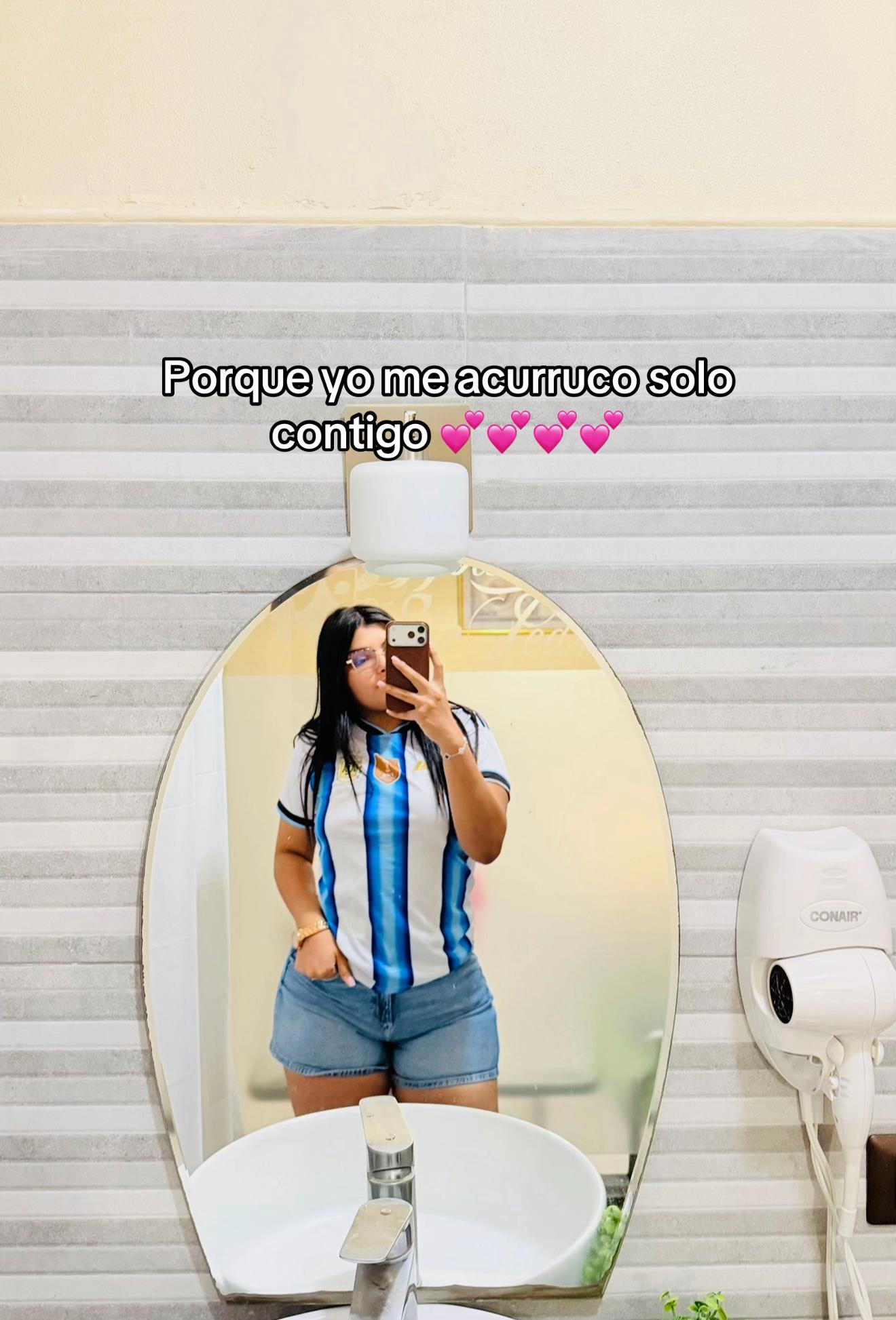 @ERIKA 🍫