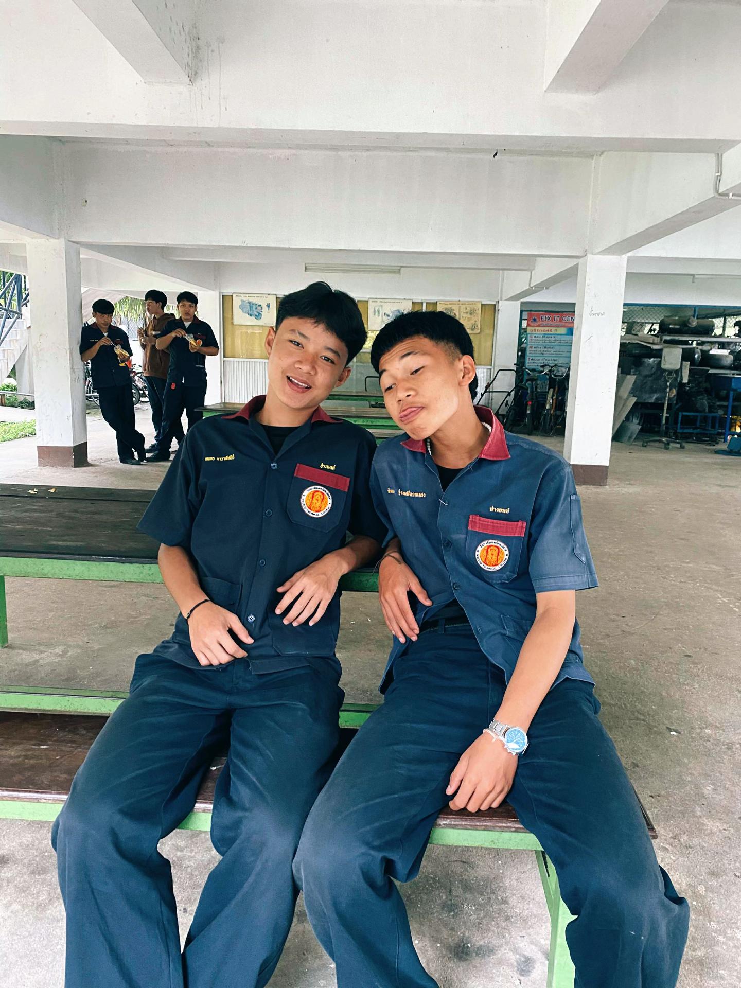 @นพกรจุกเจ็บจัด.