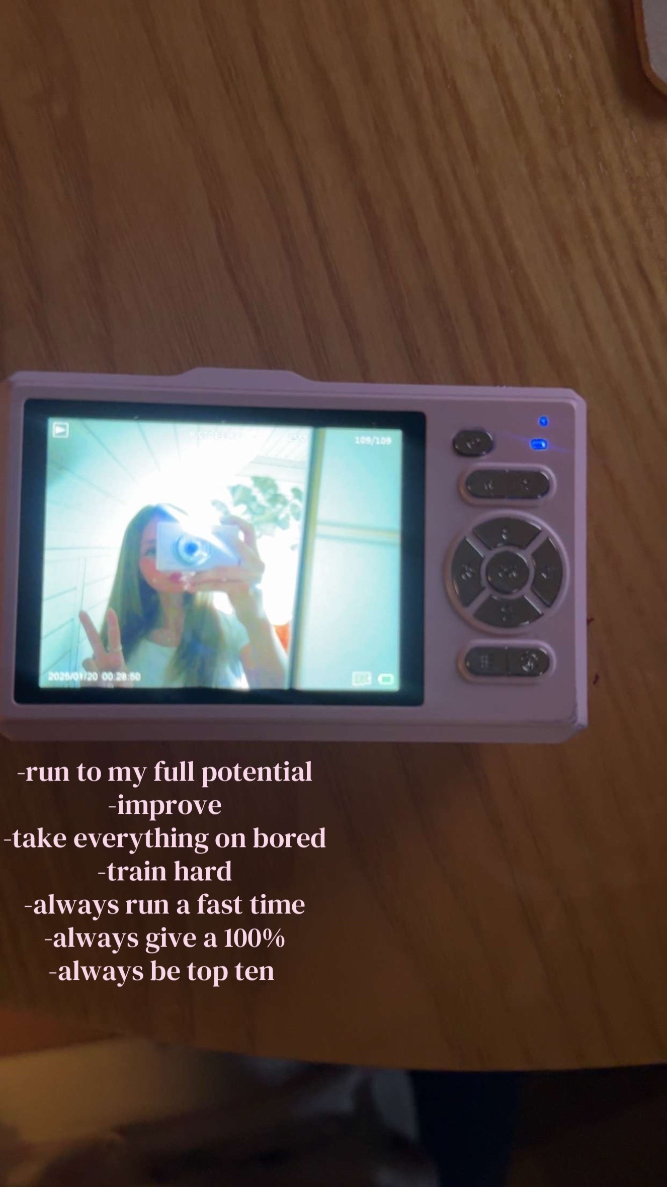 @𝐒𝐨𝐩𝐡𝐢𝐞 🤍🏃&zwj;♀️