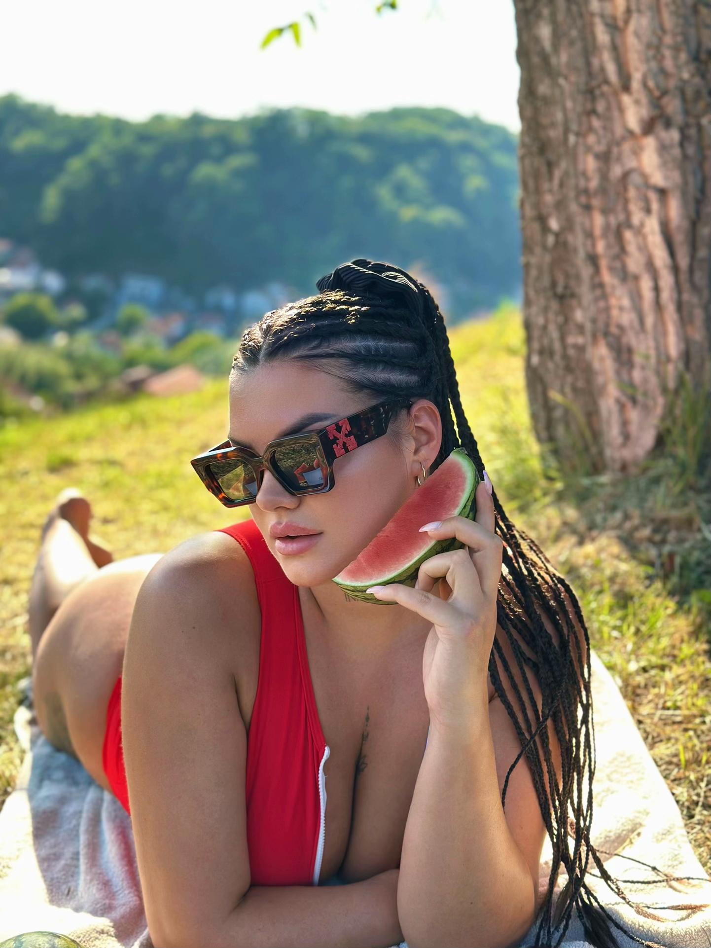 @enciena 🦋