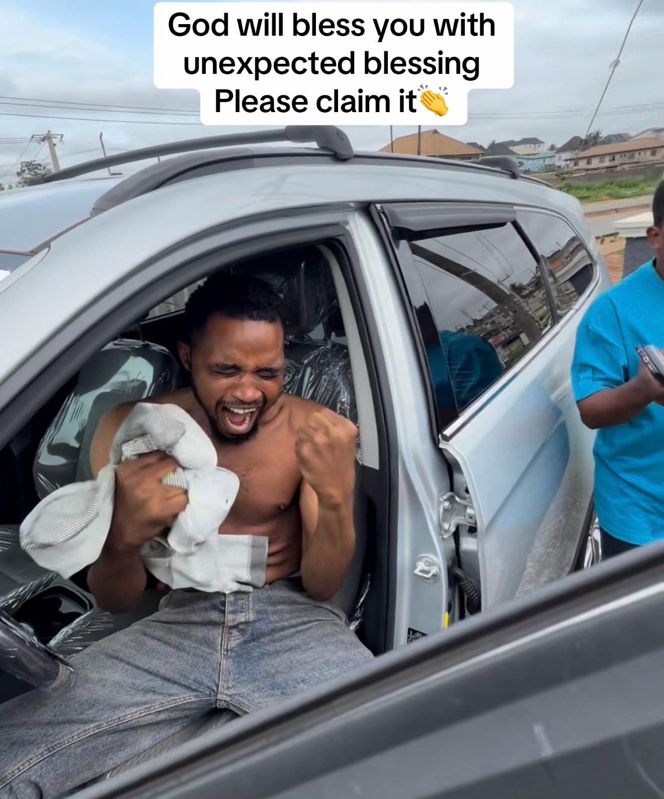 @Omoga_Ent 🔹