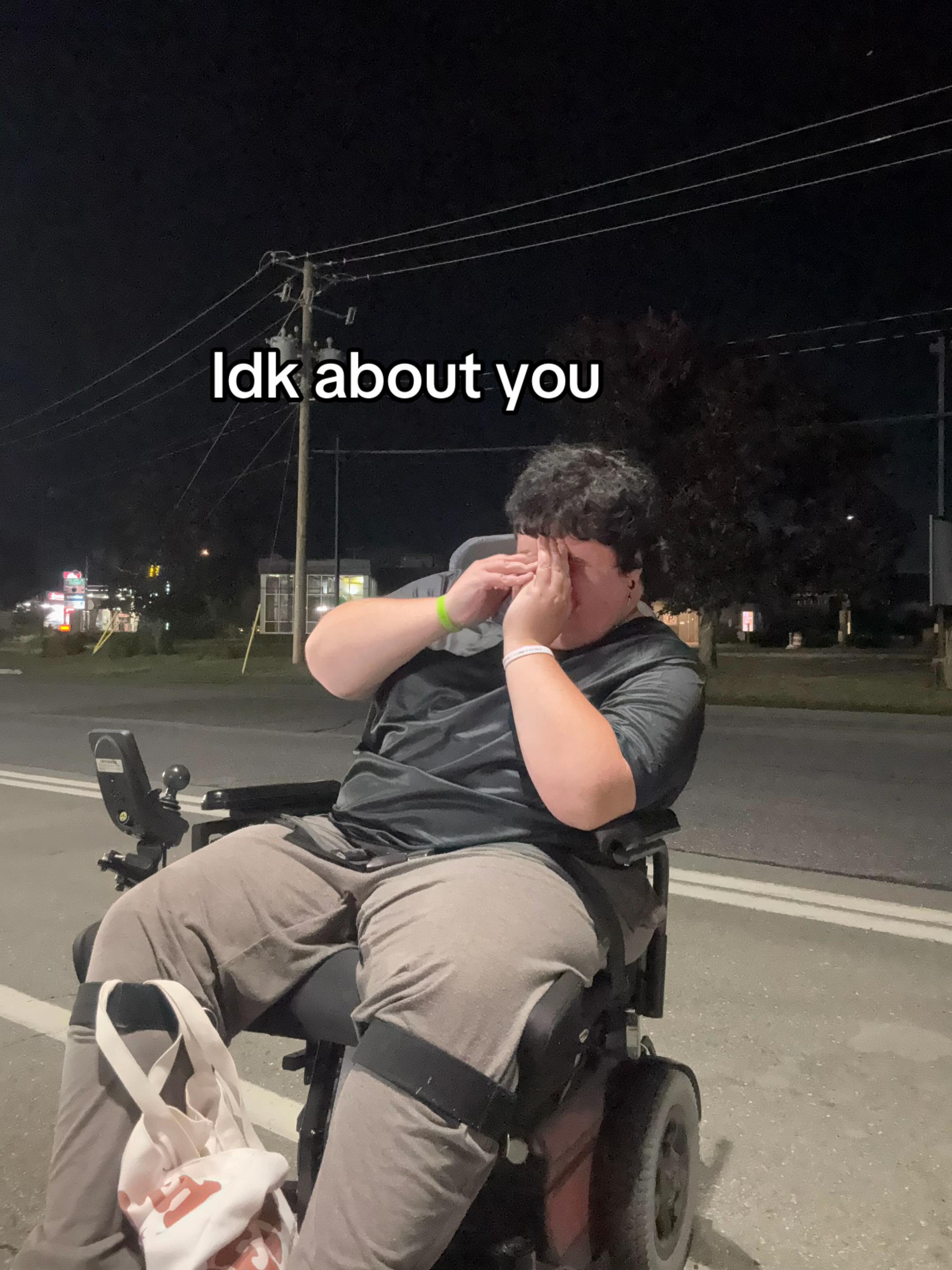 @Dyl✝️