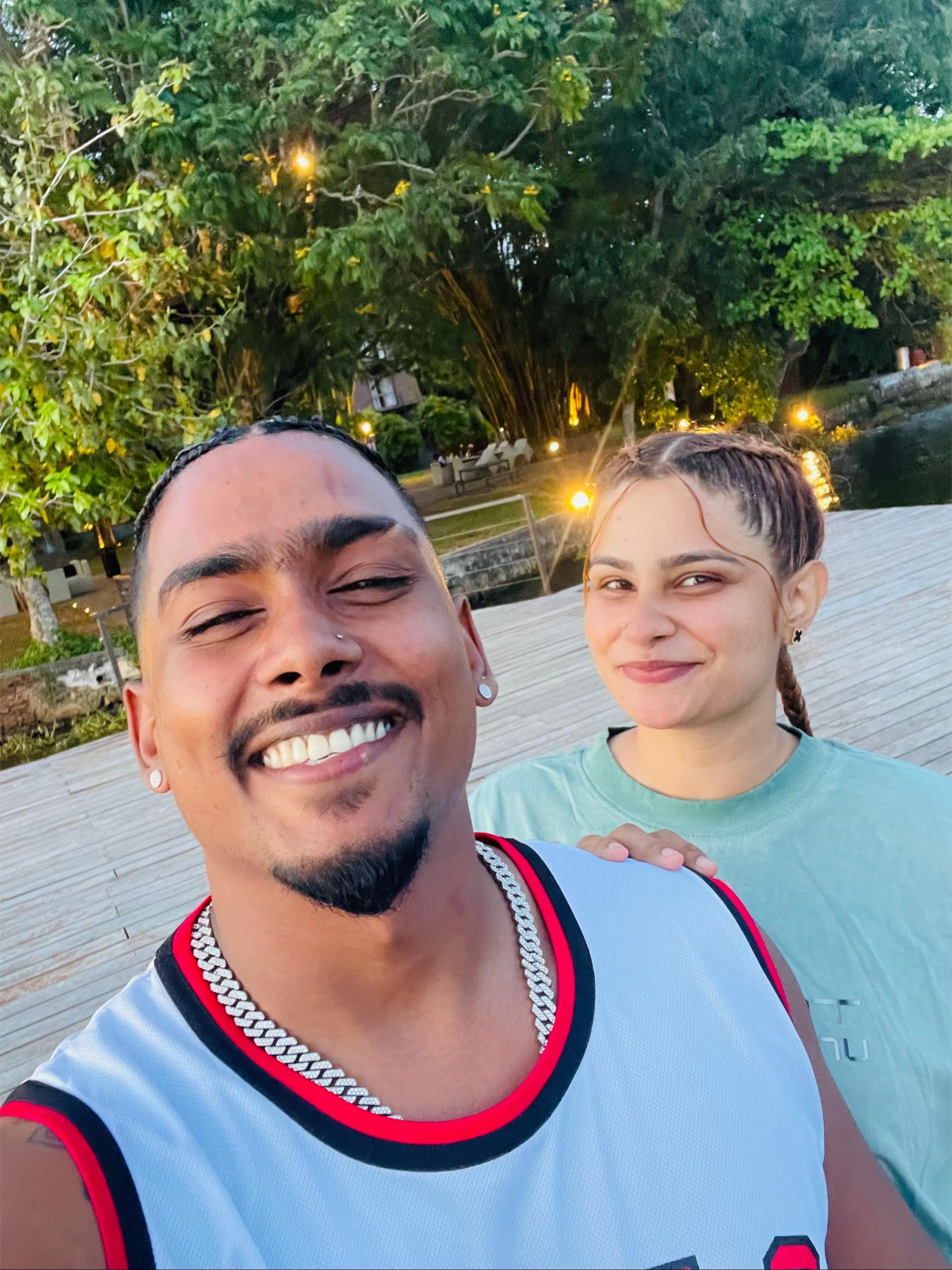@I M A 🦕
