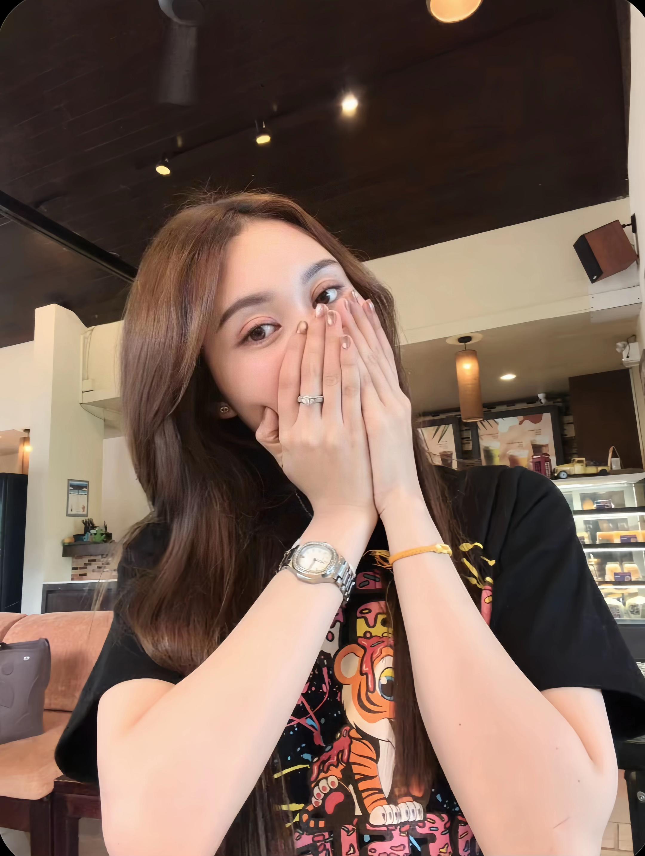 @phet_🌻