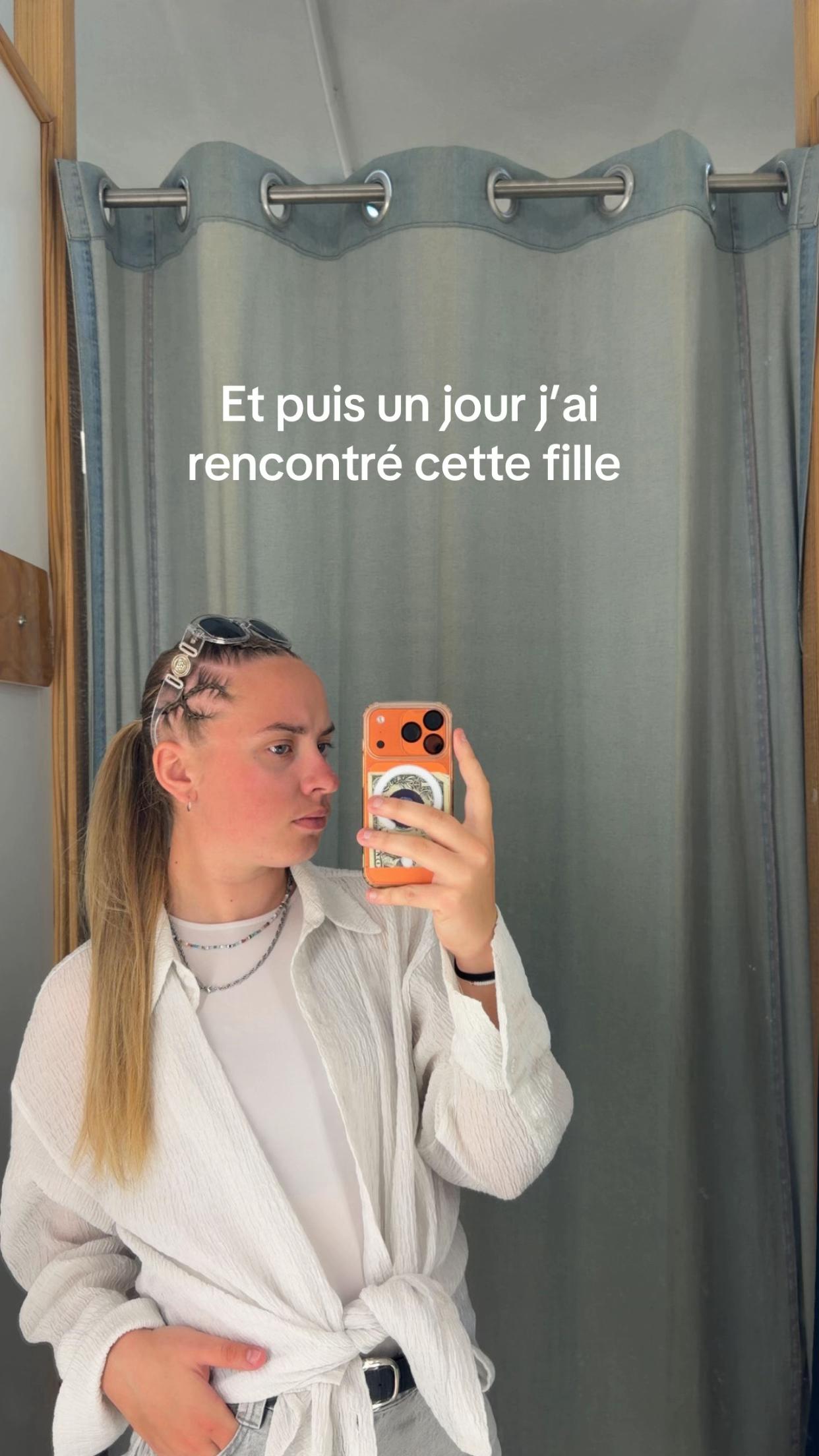@ambreb1128
