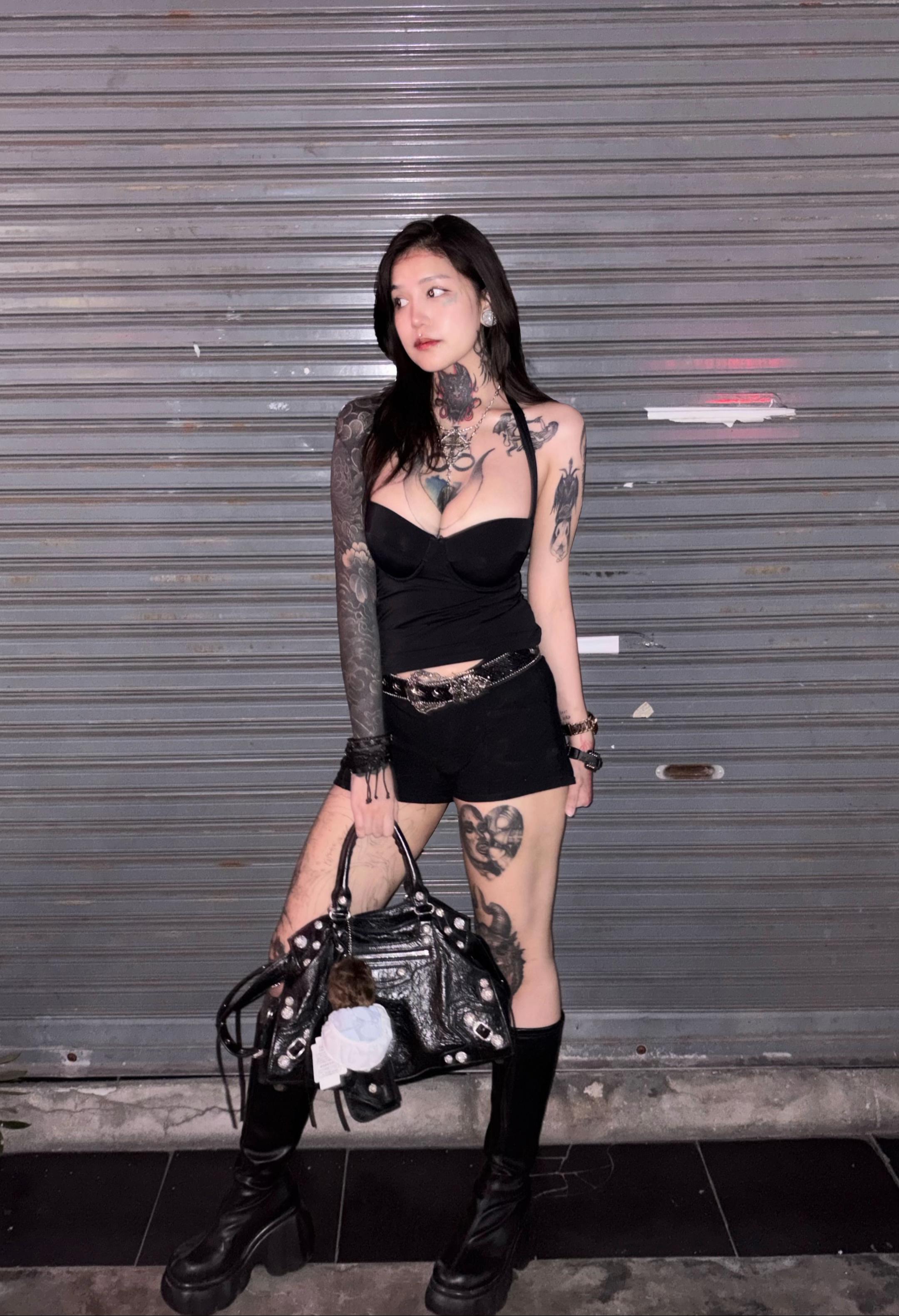 @Itsmuk