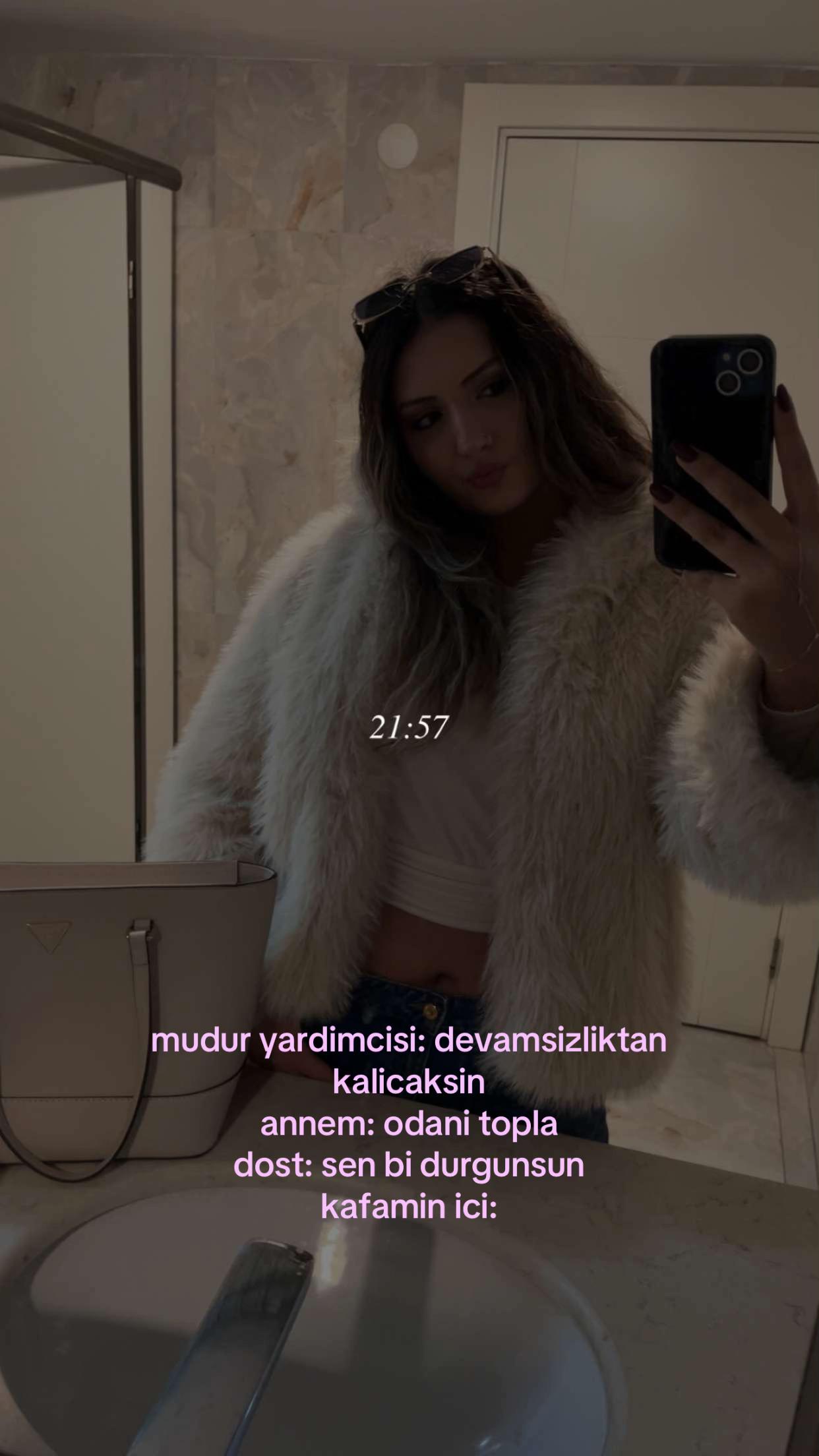 @yaross🪩