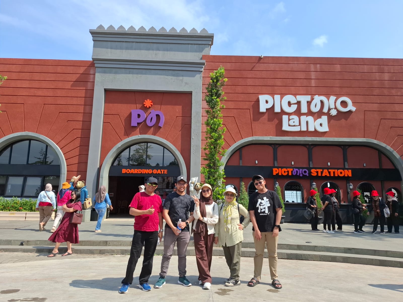 @nadhira tour travel jogja