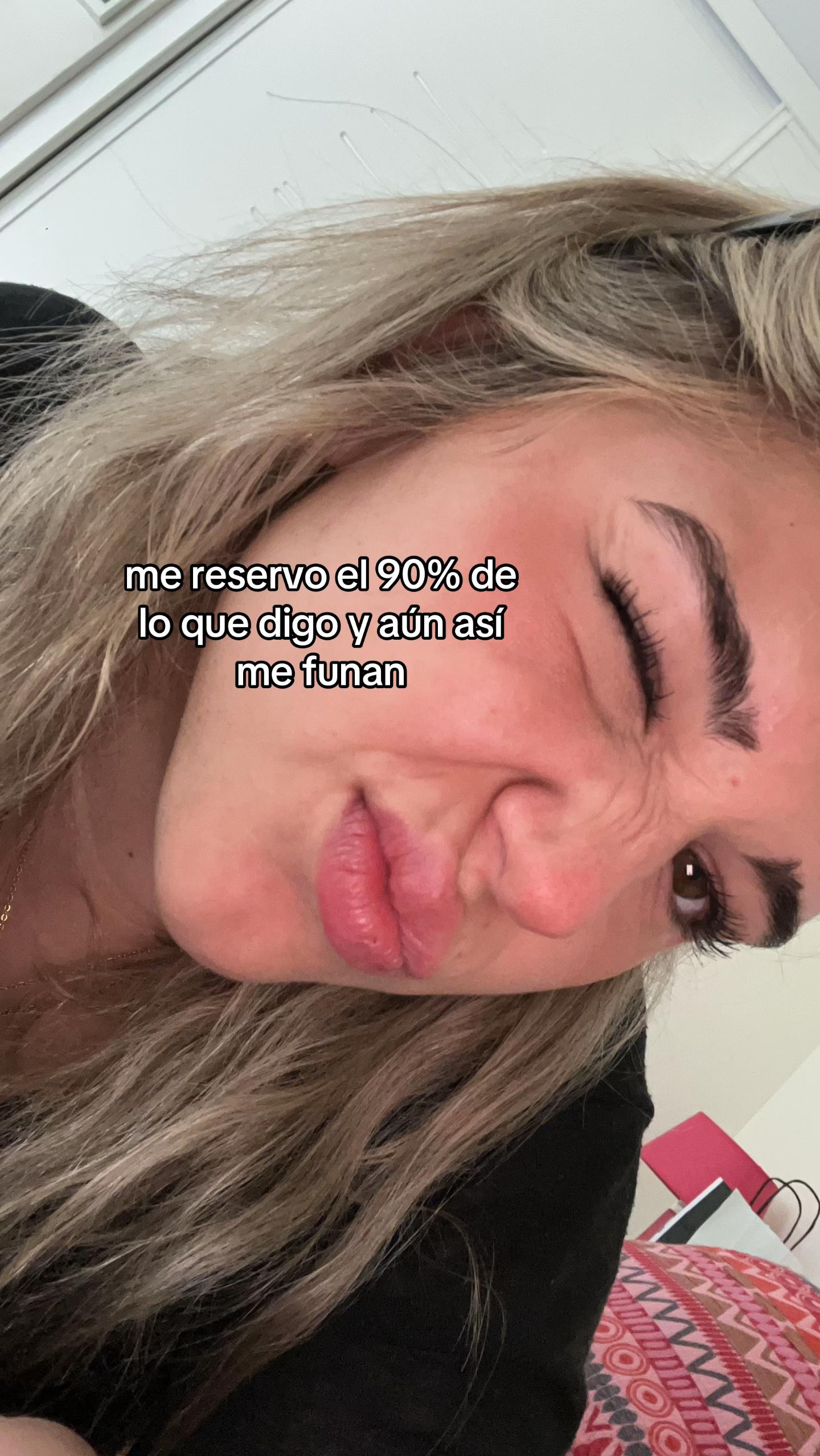 @𝐄𝐬𝐭𝐞𝐟𝐚𝐧𝐢𝐚