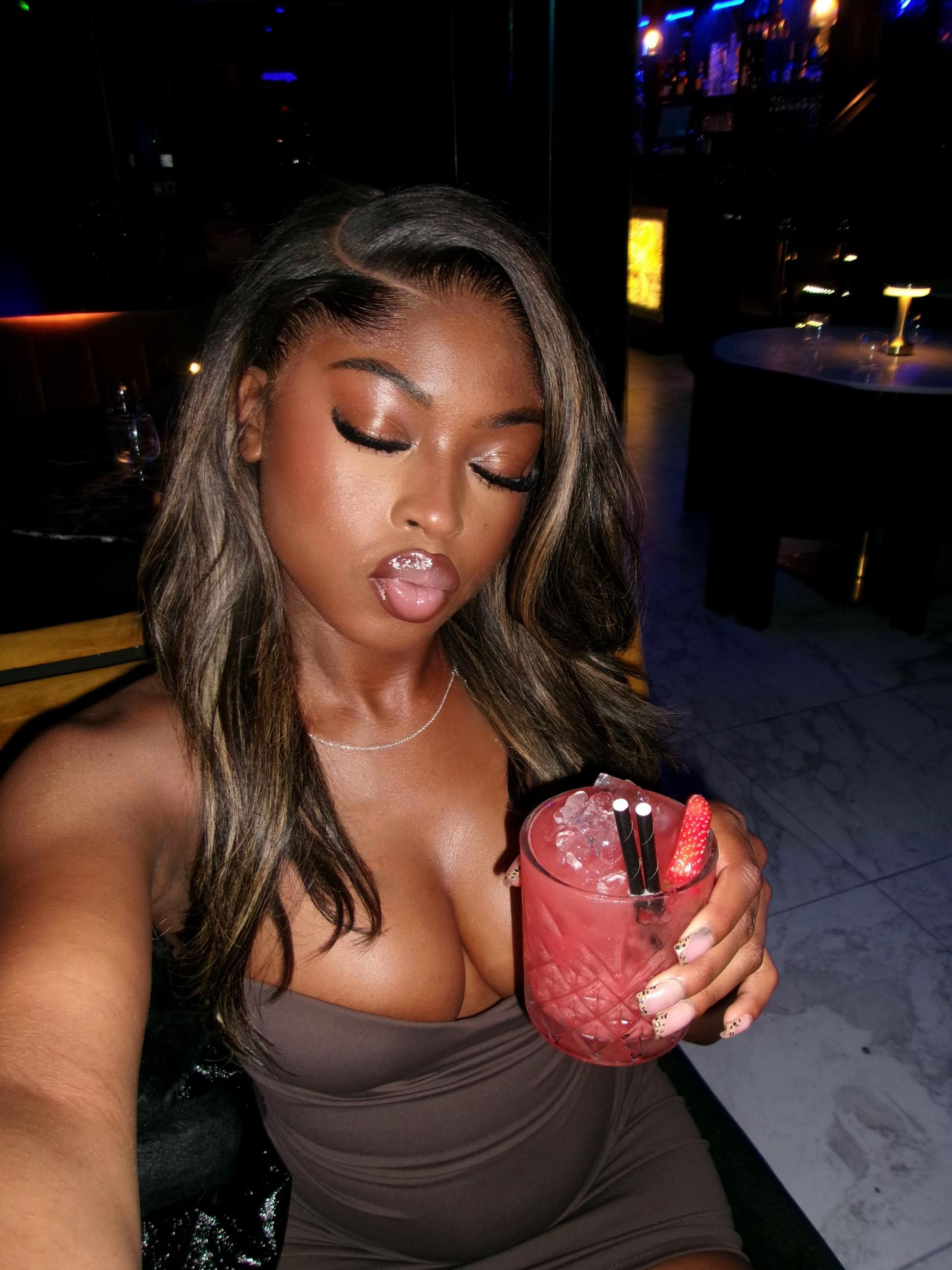 @thtgirlcee