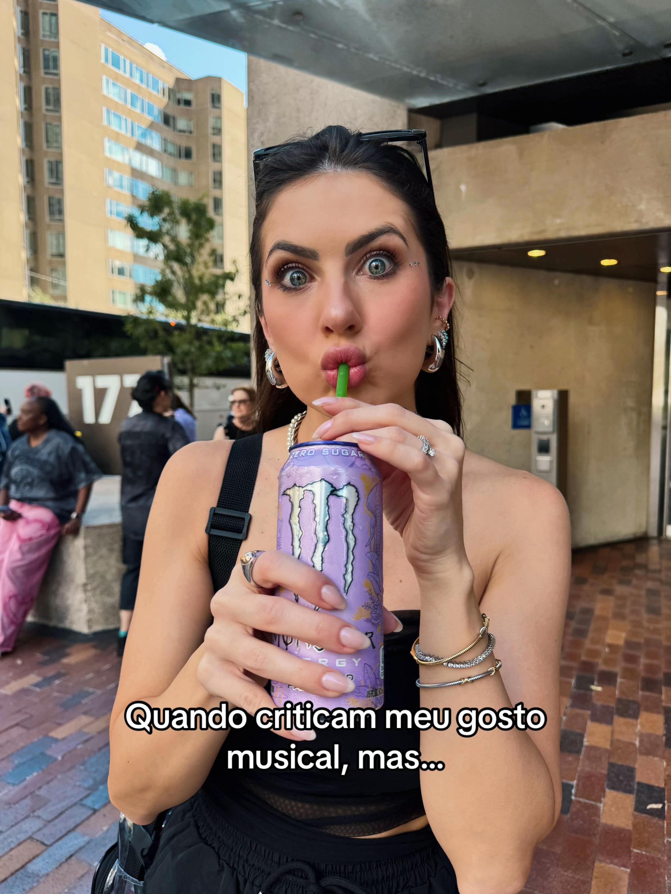 @Nena