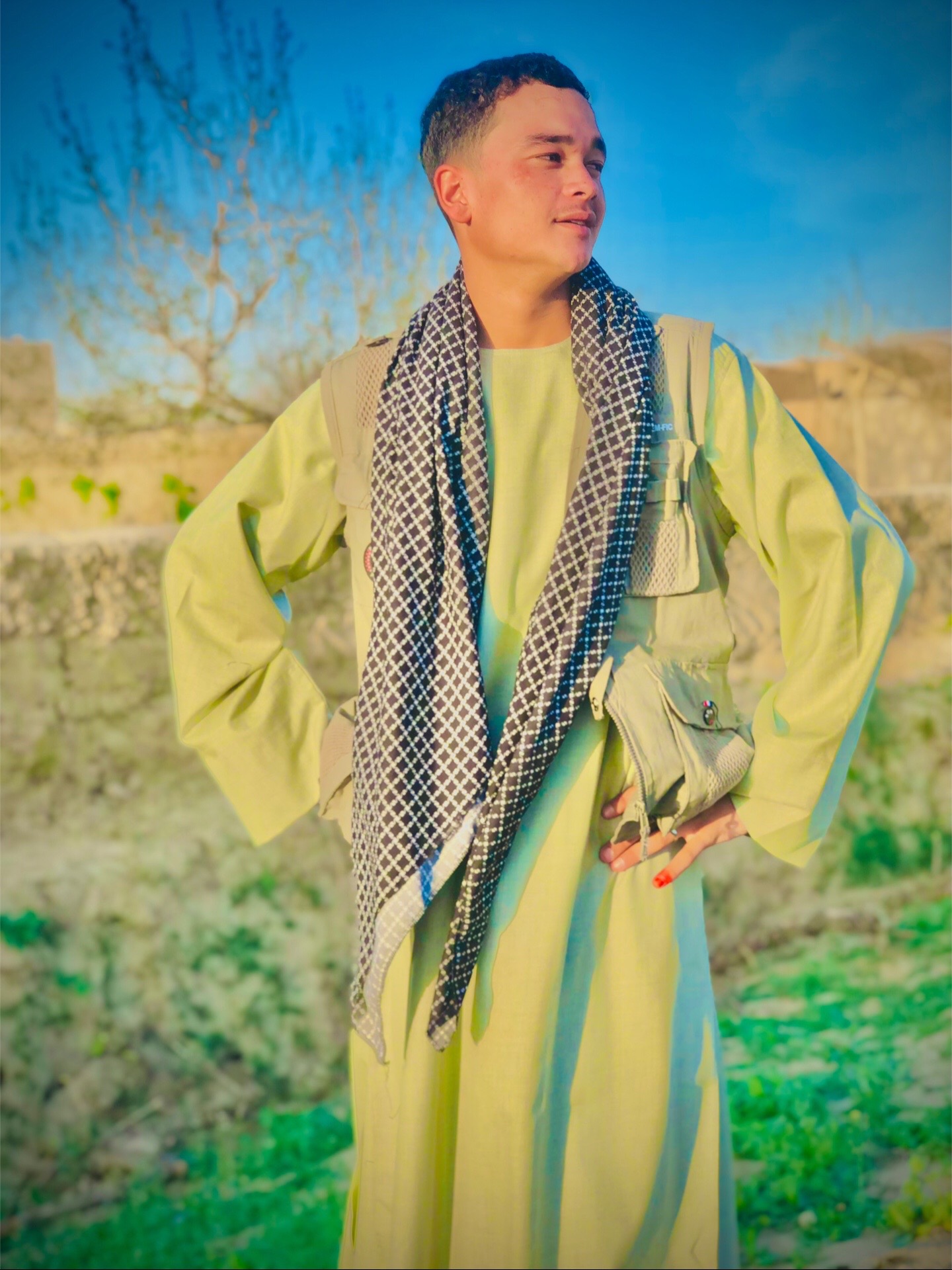 @Abdul Rashid SaljoQy