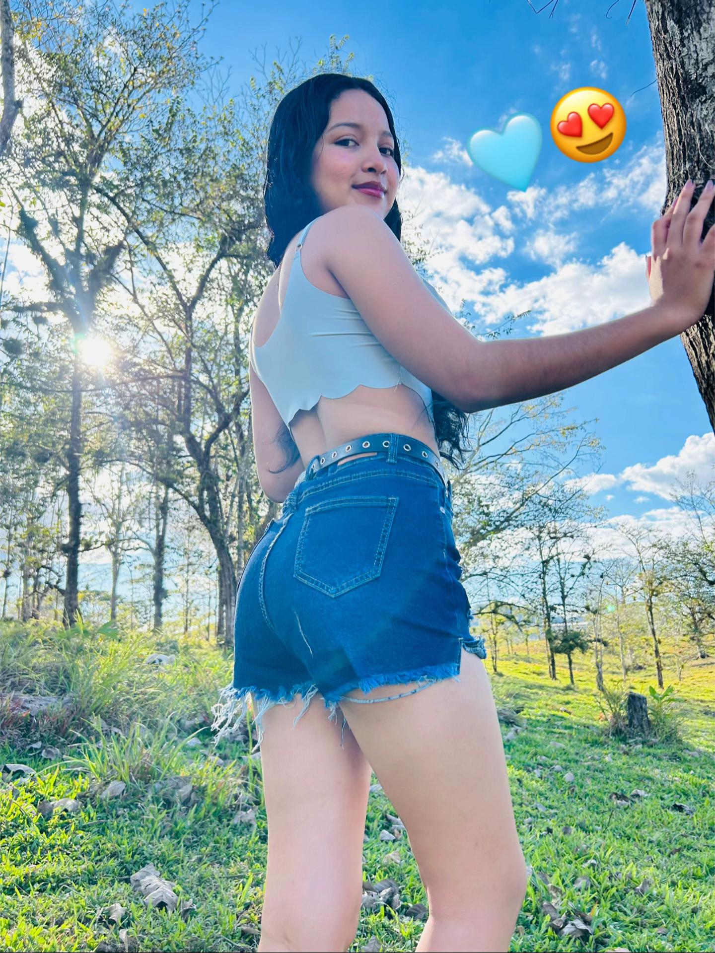 @🦋🌷Dayra Zeledon🦋🌷