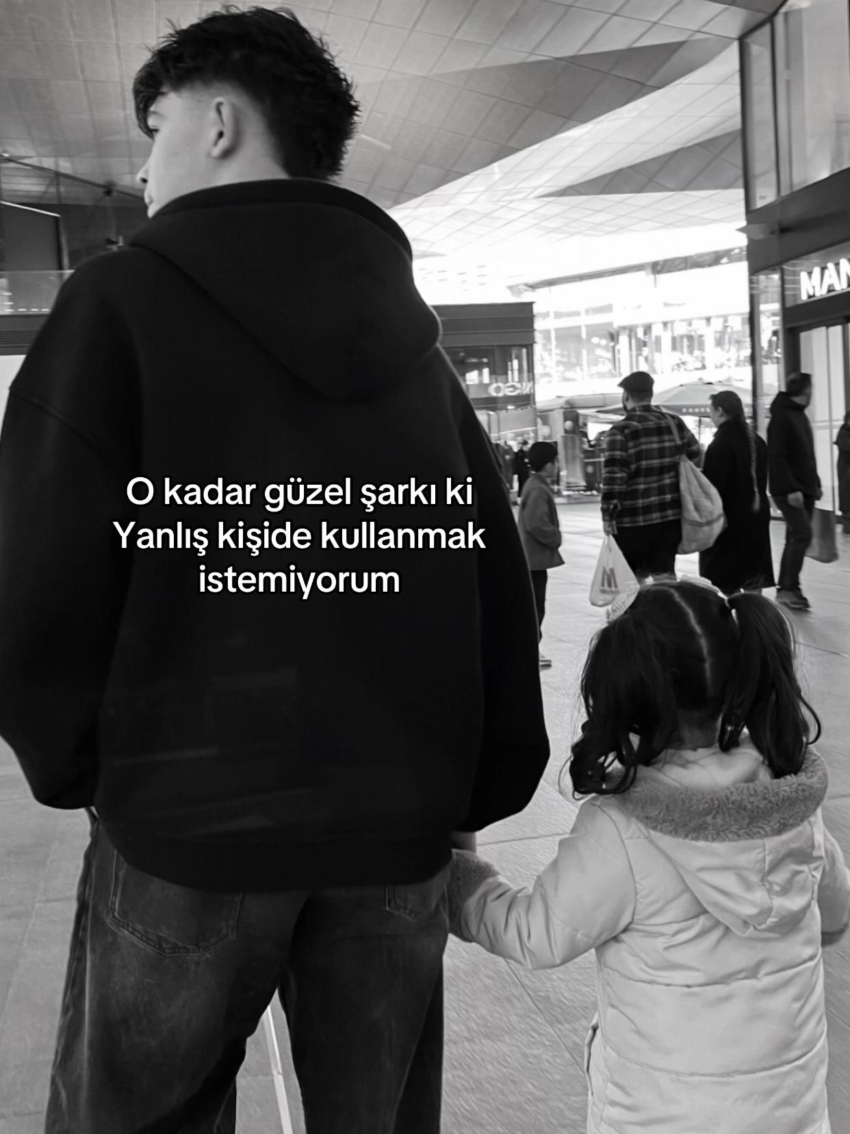 @ᴍɪᴄʜʏᴄᴀɴ