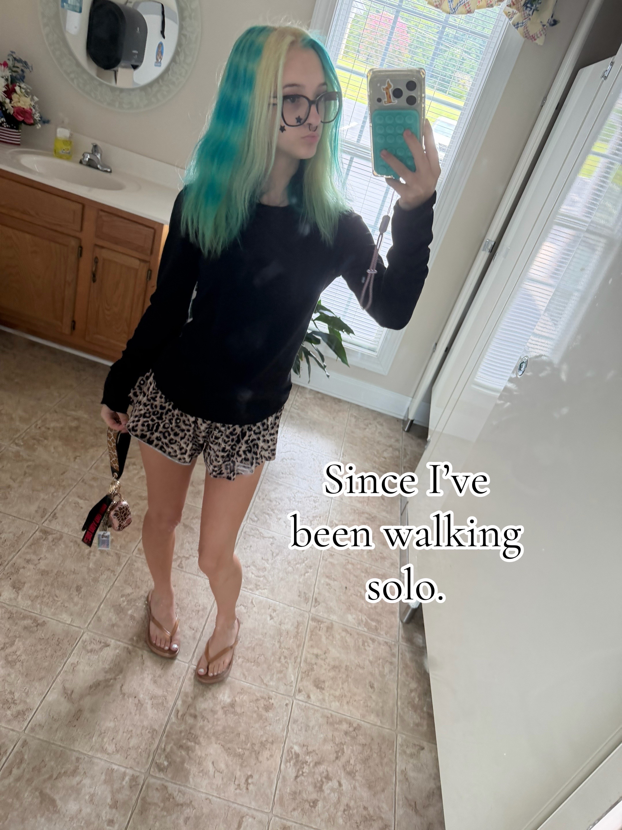 @🩵🌺