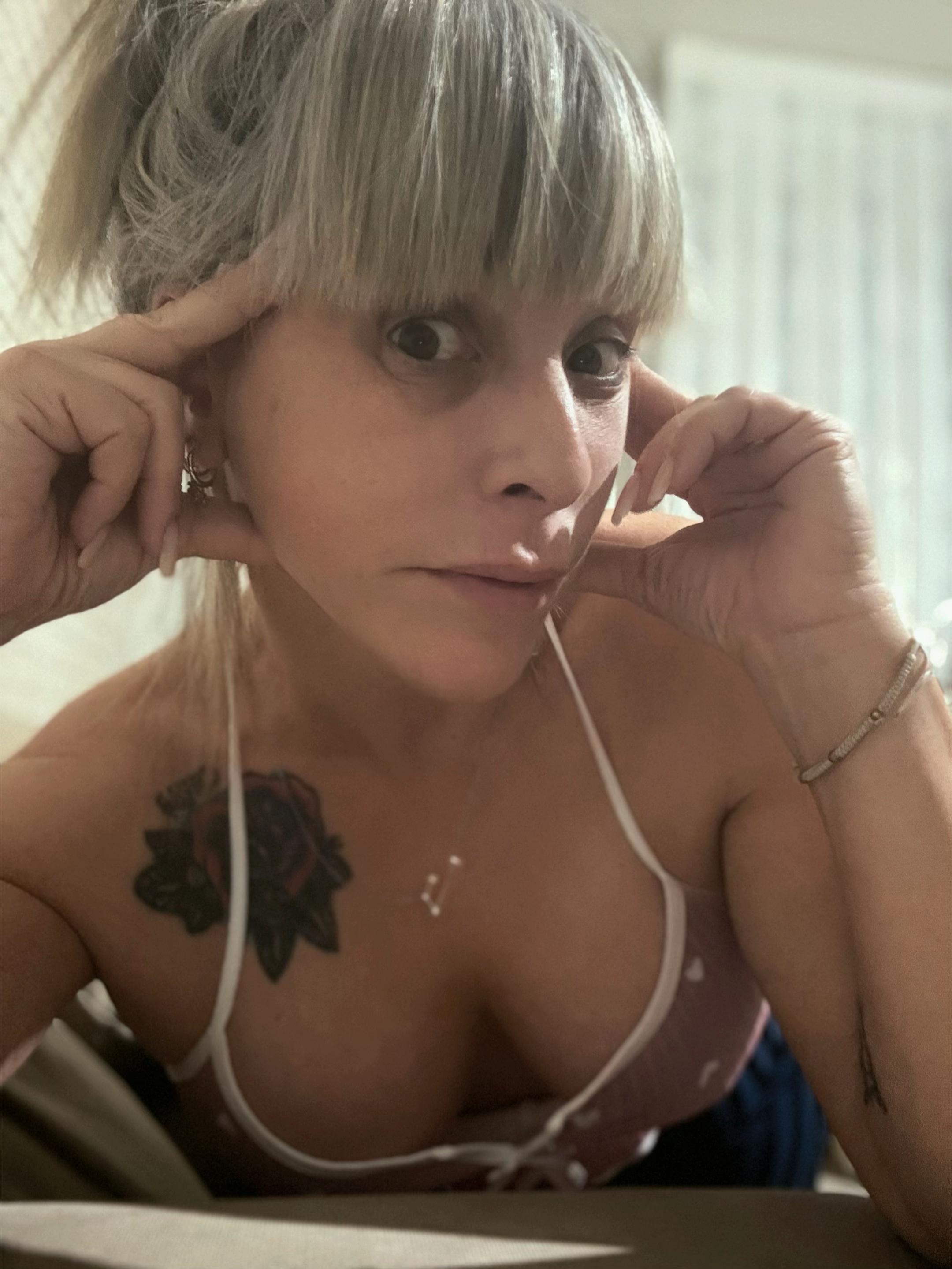 @Anacar77