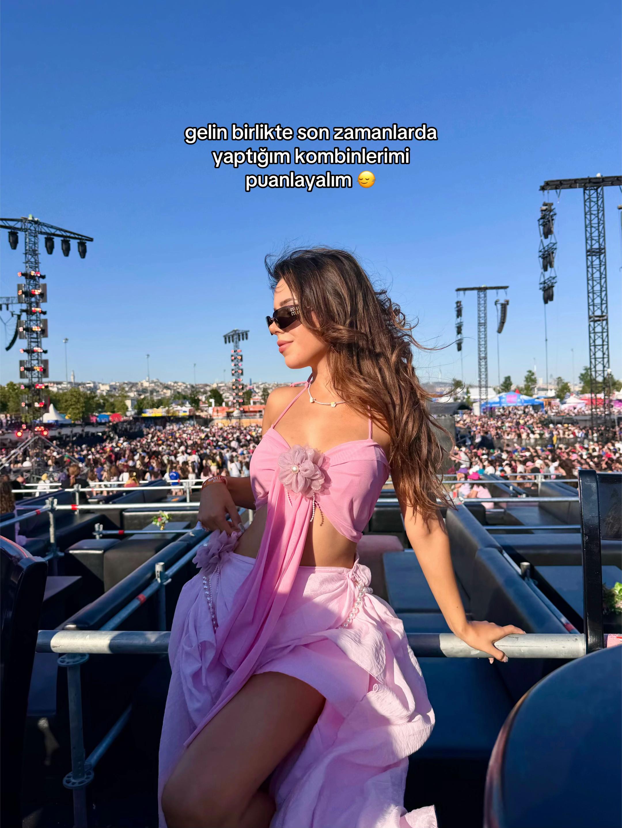 @Mısra 🎀🪞🦌🎐💮
