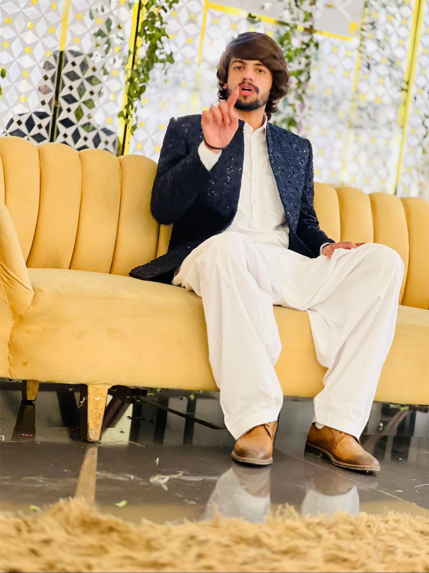 @KHAN🥀