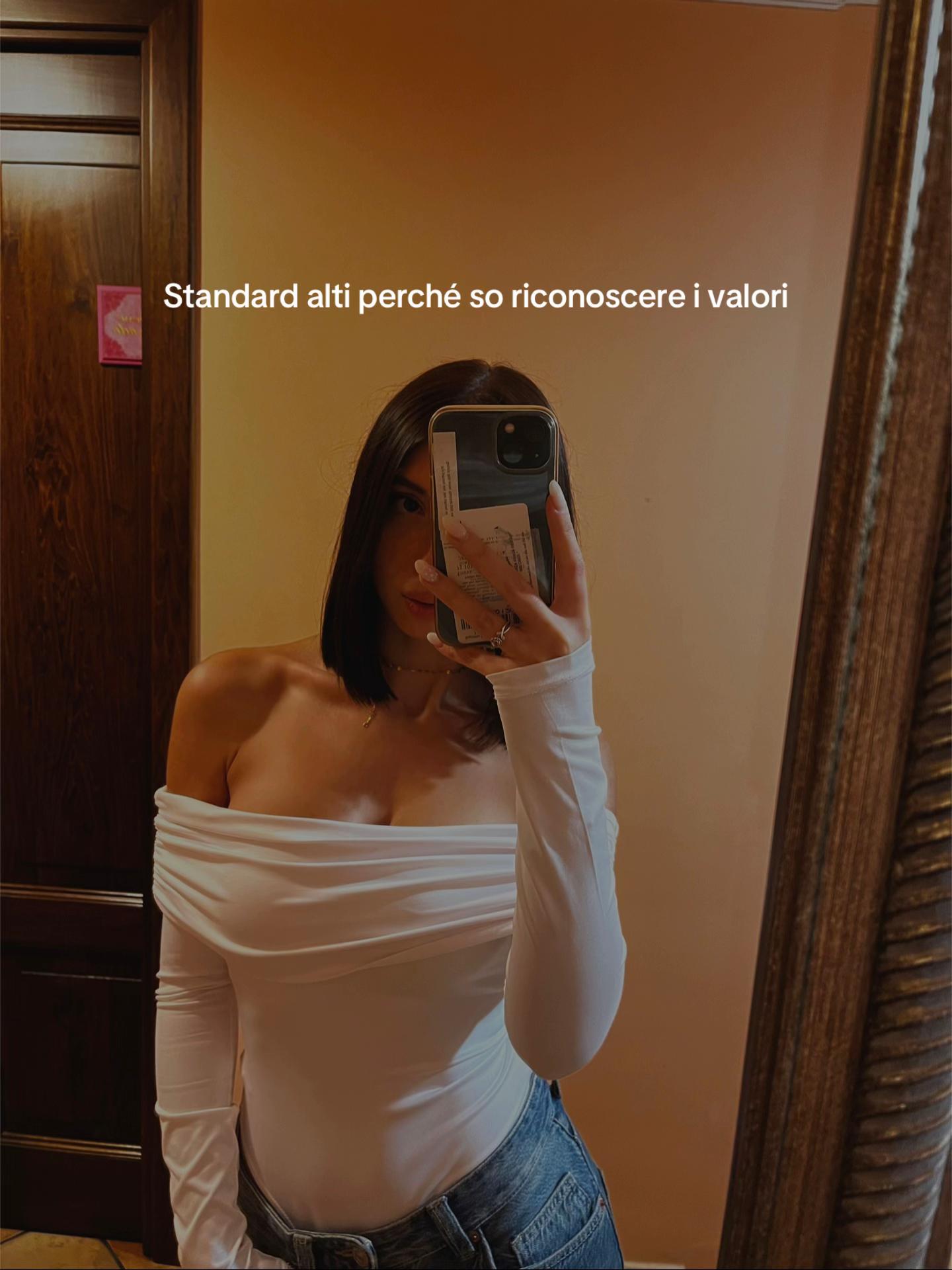 @nicolemiele